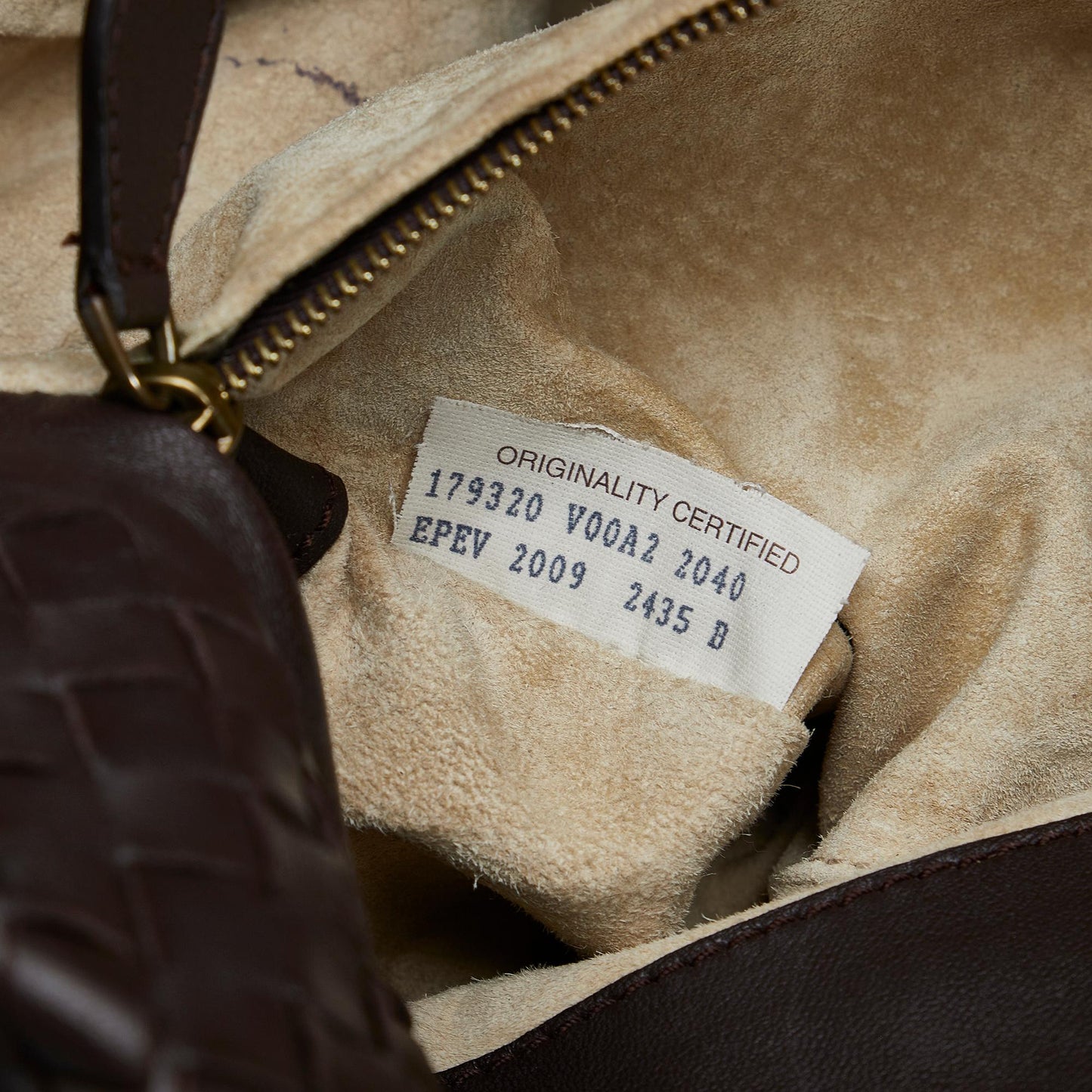 Bottega Veneta Medium Intrecciato Garda (SHG-HUcNiC)