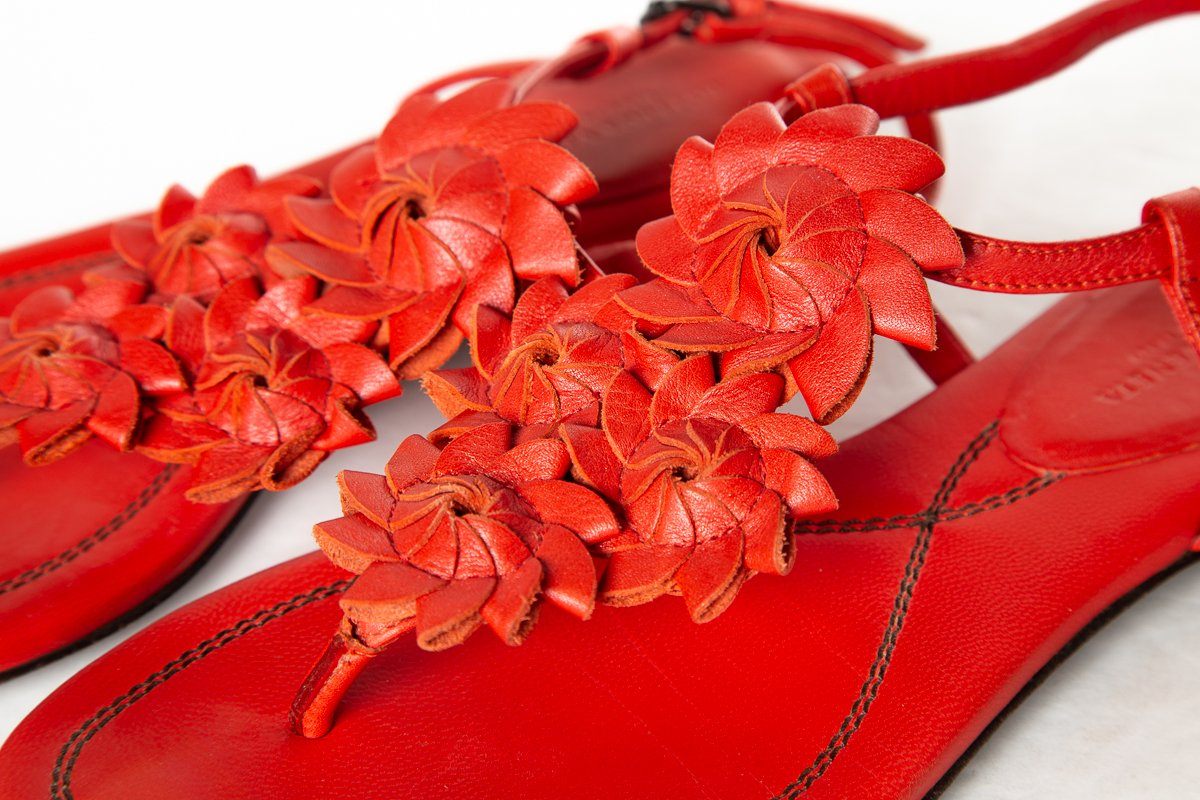 Bottega Veneta Red Leather Floral Sandals 35.5 Sale