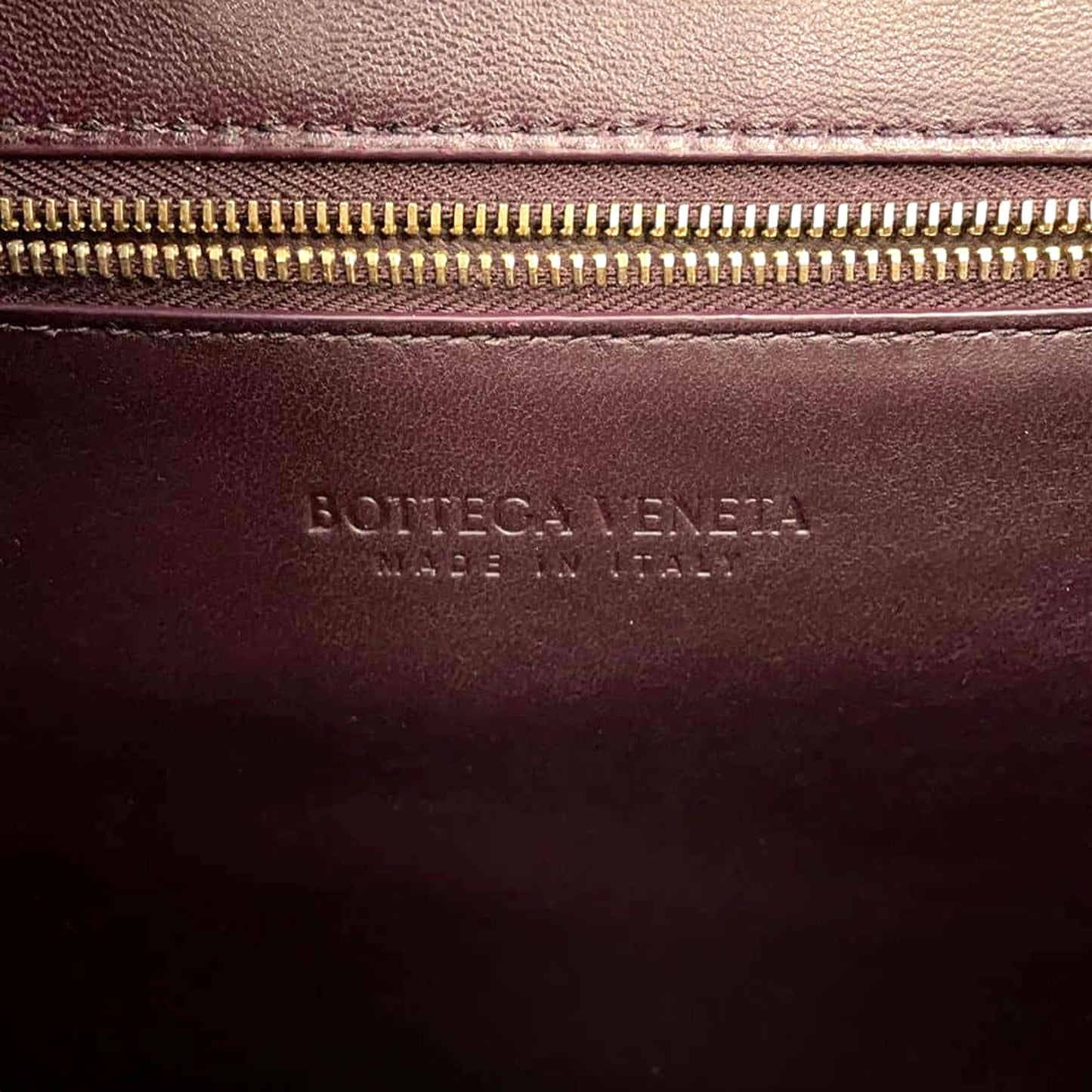 Bottega Veneta The Clip Womens Shoulder and Crossbody Bag Grape Purple Calfskin Leather