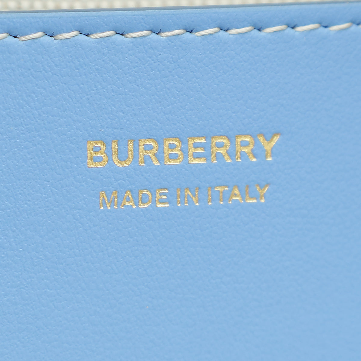 Burberry Bicolor Rafia Duncan Pouch