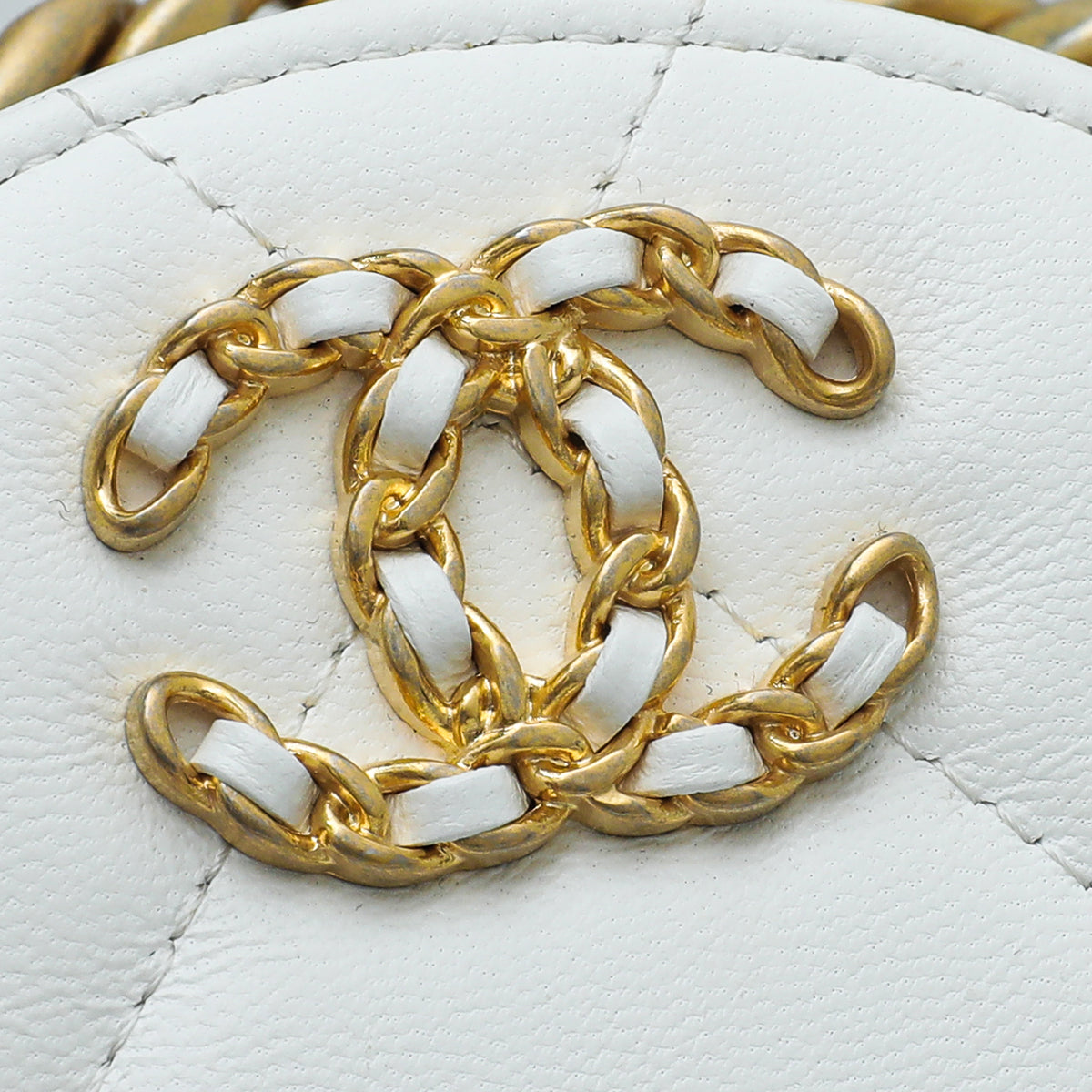 Chanel White CC 19 Round Mini Clutch With Chain