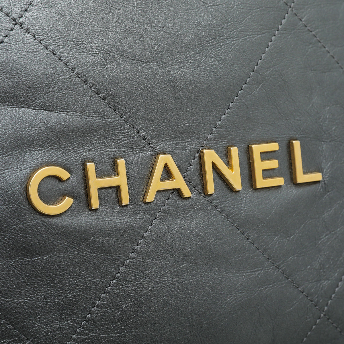 Chanel Metallic Grey 22 Quilt Bag