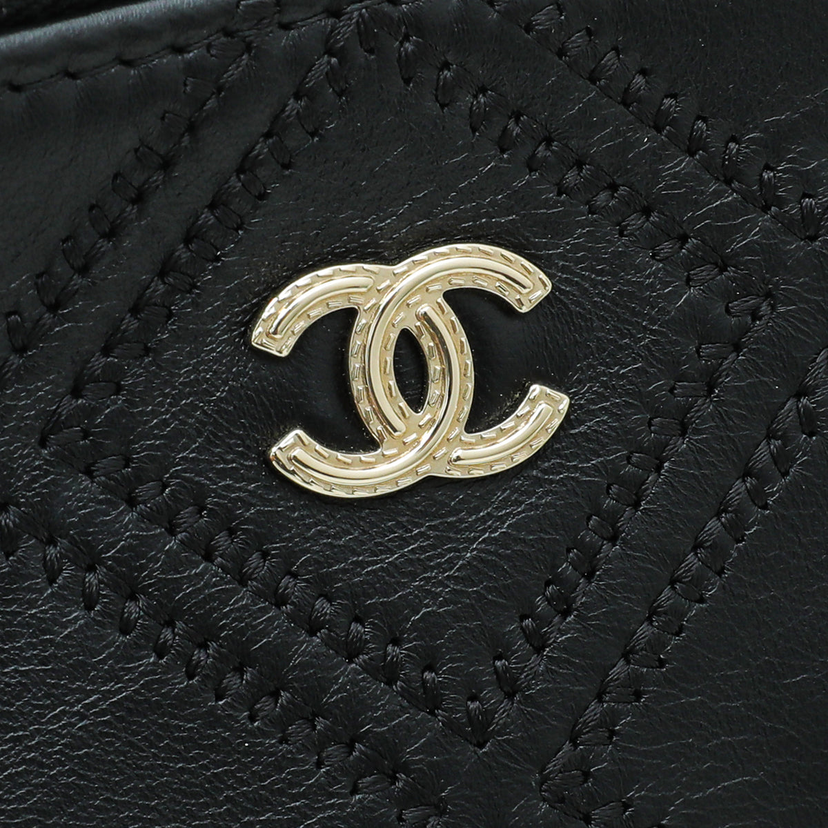 Chanel Black Quilted Double Stitch Tassel O-Case Clutch