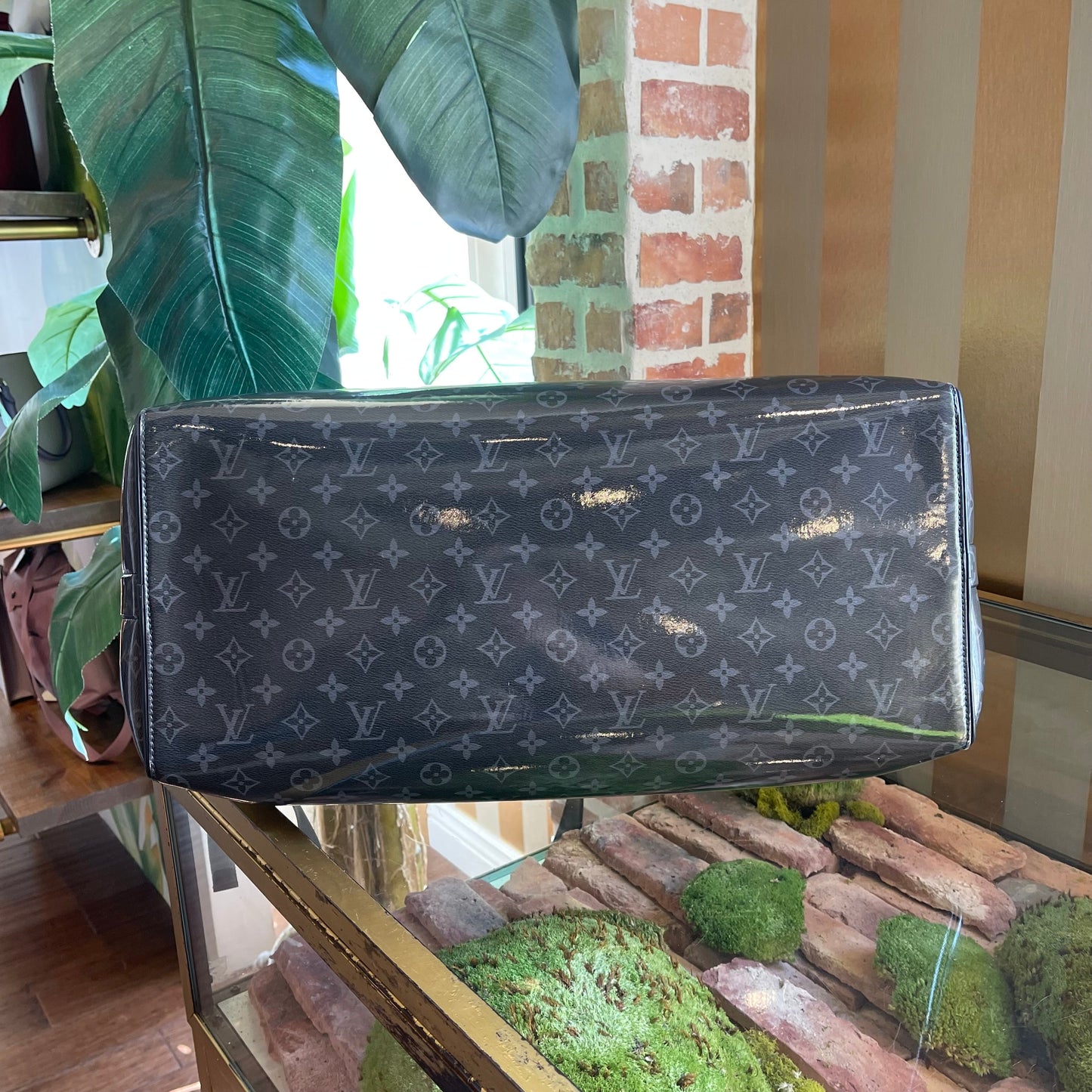 LOUIS VUITTON Monogram Eclipse Glaze Keepall Bandouliere 50