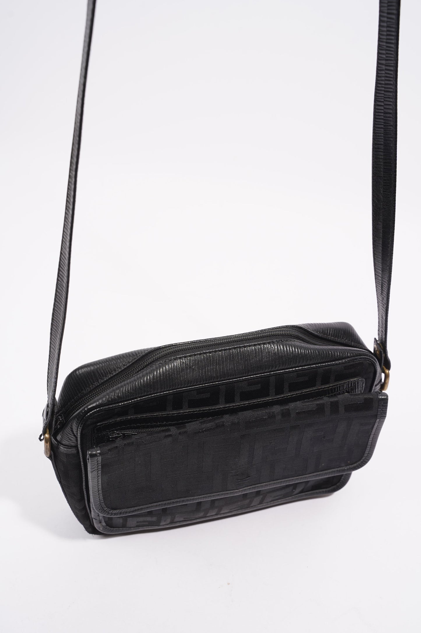 Fendi Womens Vintage Cloth Crossbody Black