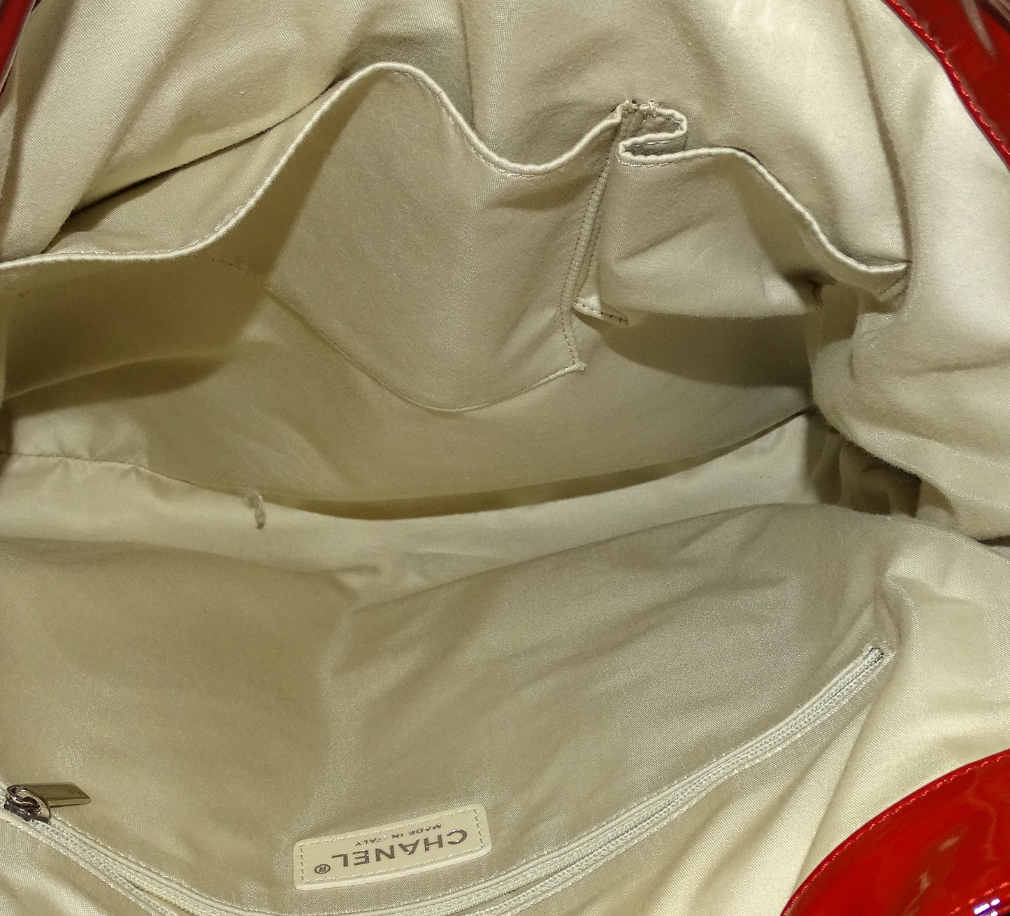 Chanel Red Patent Leather Bonbons Drawstring Tote 31 2009/10