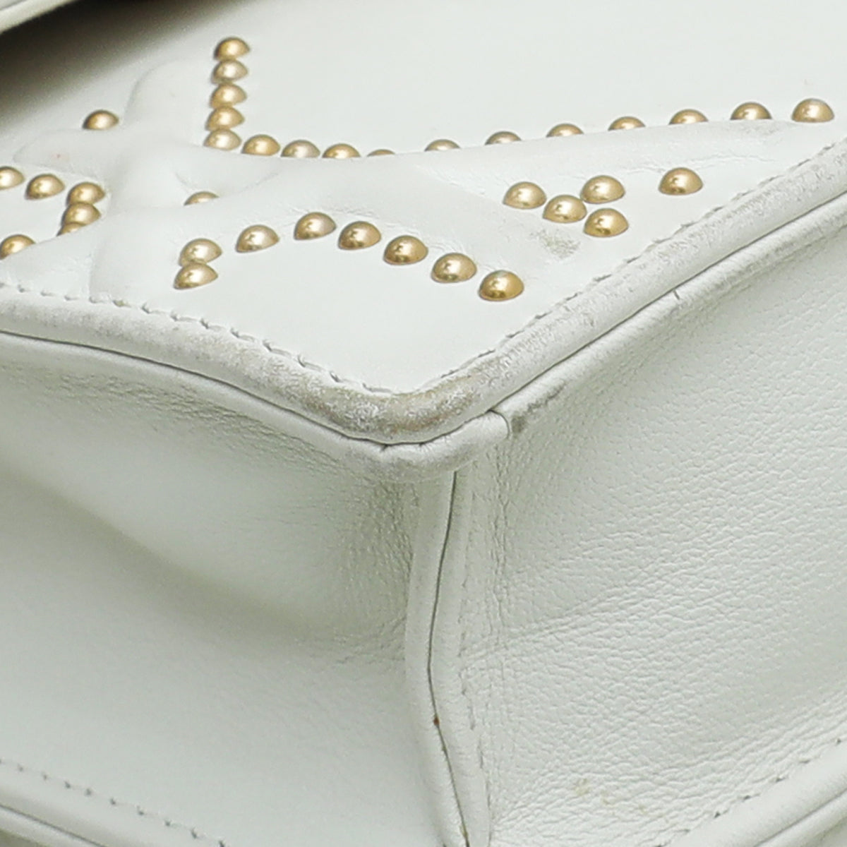 Christian Dior White Diorama Studs Vertical Chain Clutch