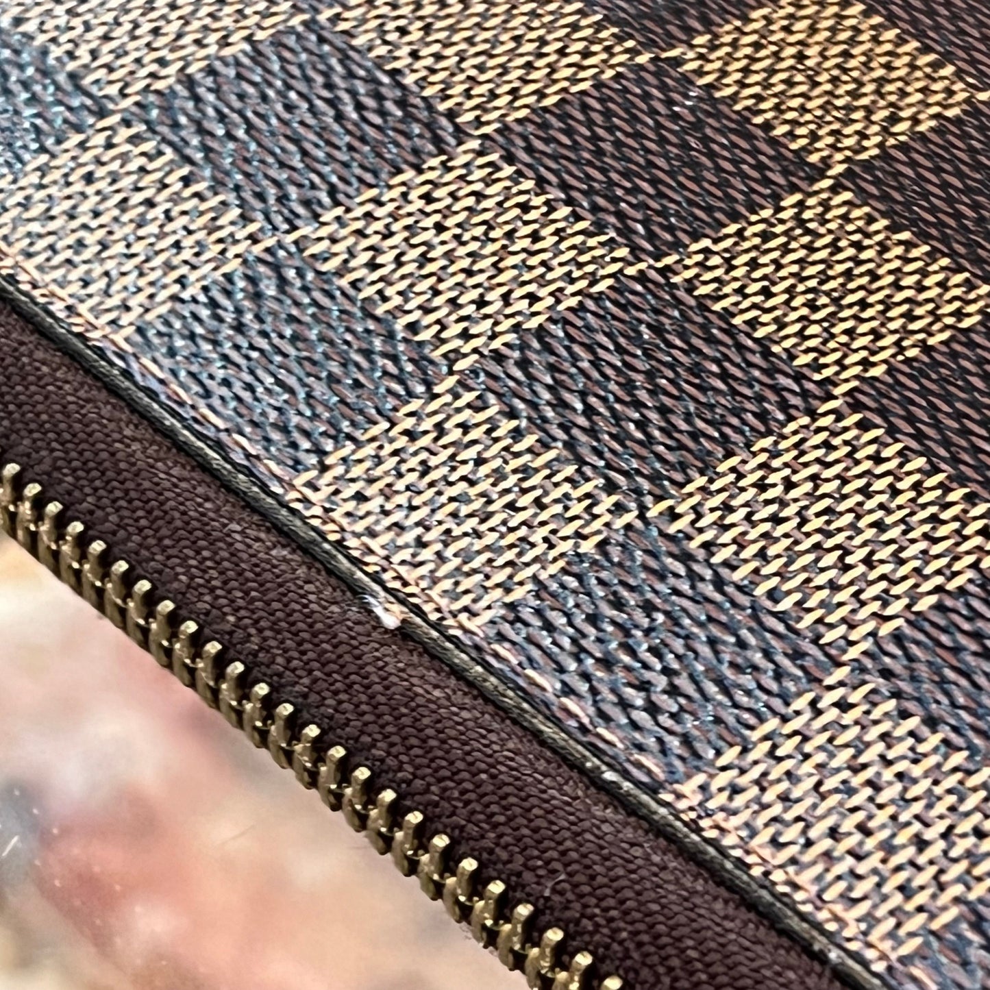 LOUIS VUITTON  Damier Ebene Zippy Organizer Wallet