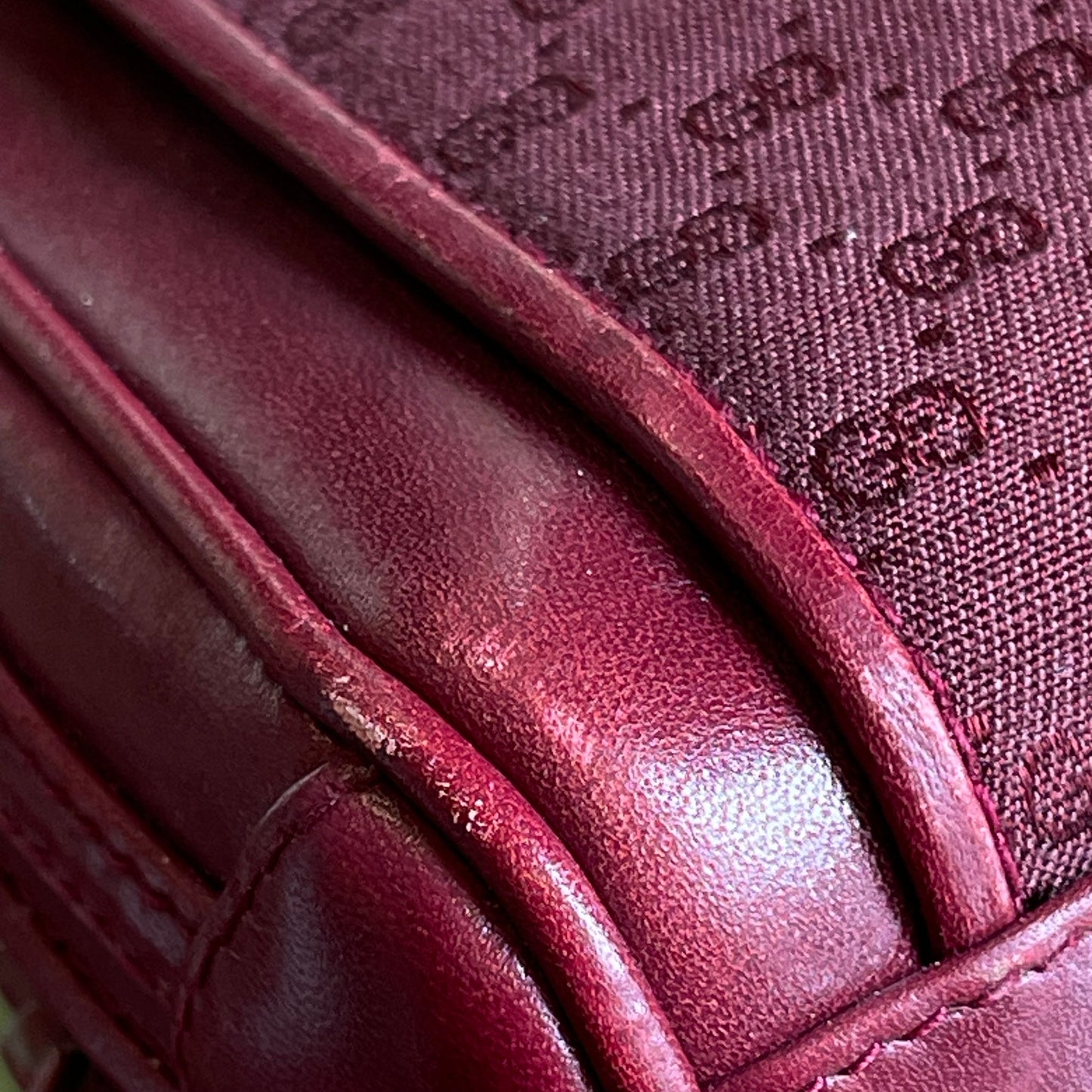 GUCCI Micro Guccisima GG Web Burgundy Crossbody