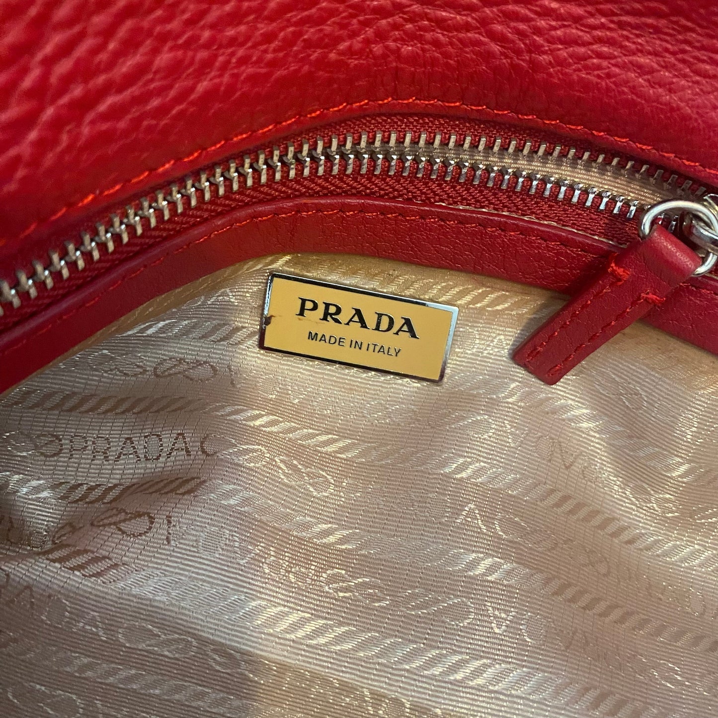 PRADA Semitracolla Vitello Daino Rosso Deer Calf Half Strap Bag