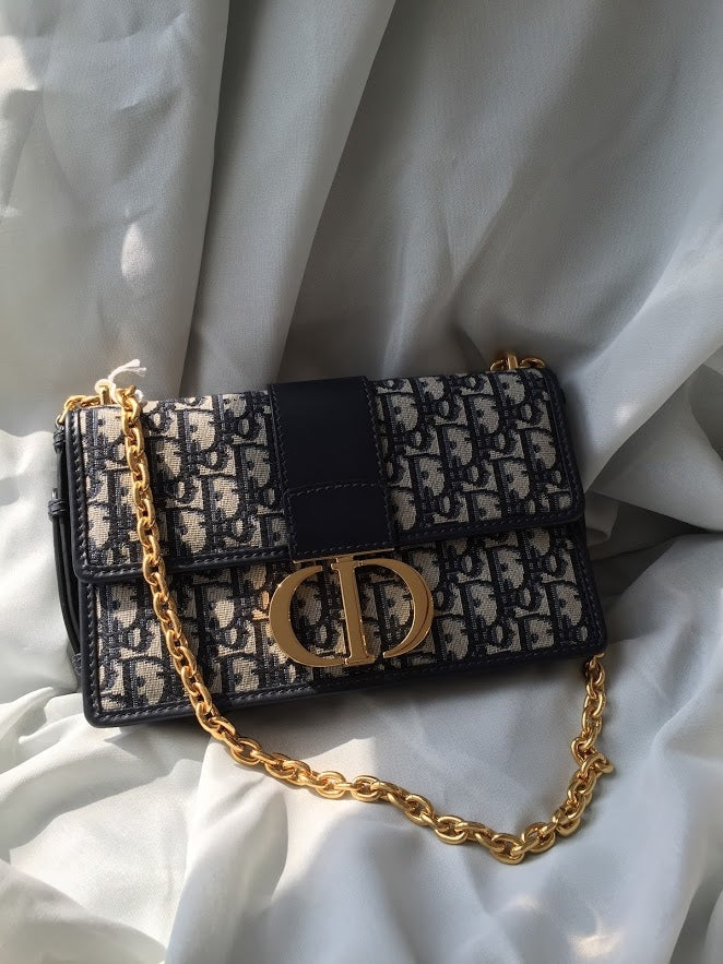 C.DIOR 30 MONTAIGNE CHAIN BAG Blue Dior Oblique Jacquard