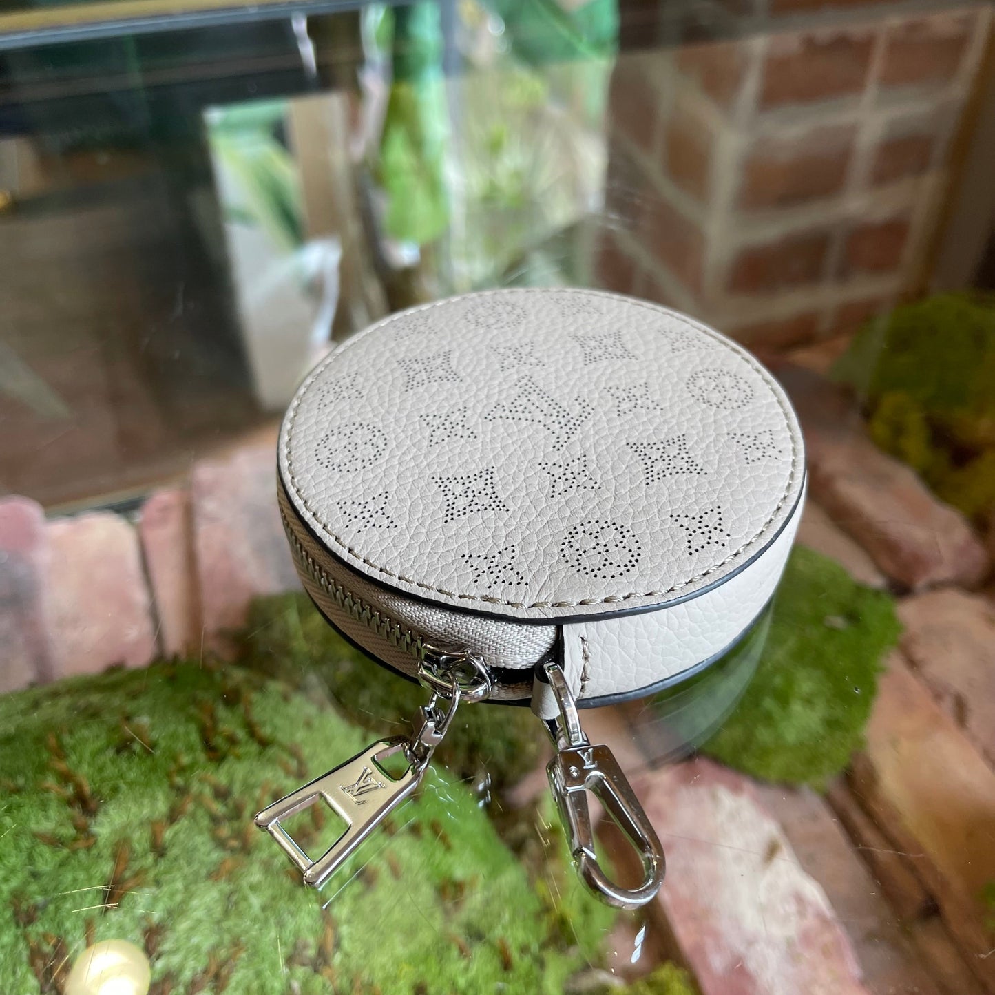 LOUIS VUITTON Bella Mahina Coin Pouch TS