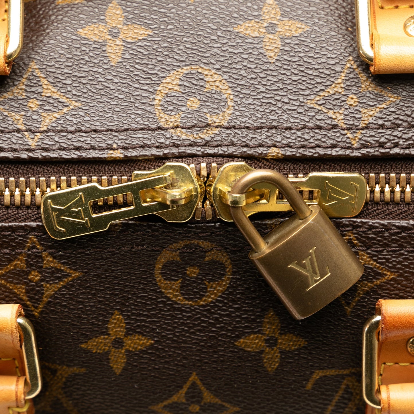 Louis Vuitton Keepall Bandoulière 45 Monogram Canvas