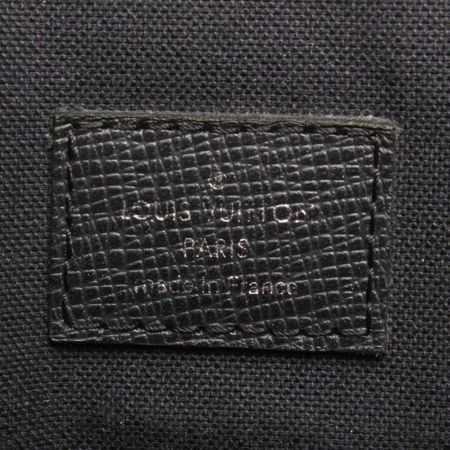 Louis Vuitton Andrei Black Taïga