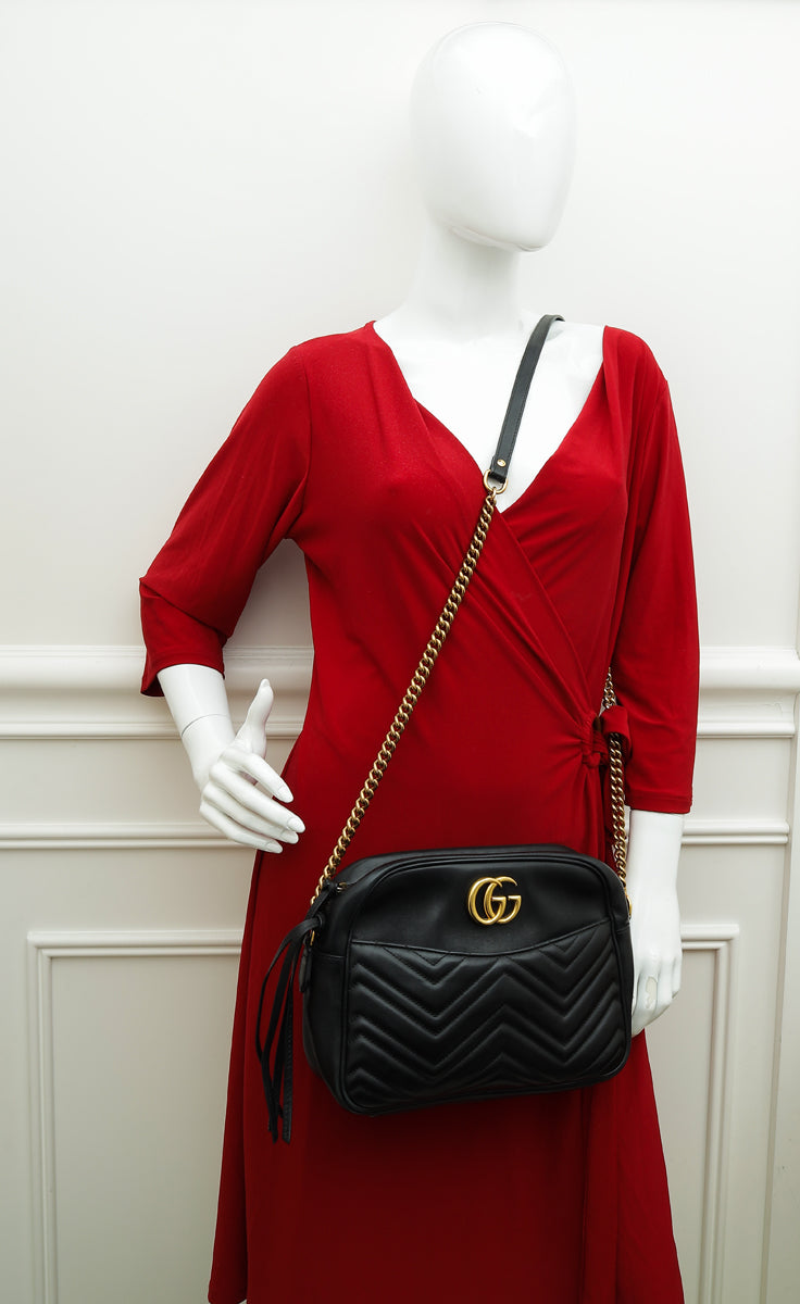 Gucci Black GG Marmont Medium Matelasse Shoulder Bag