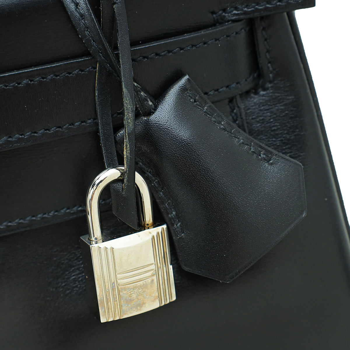 Hermes Black Retourne Kelly 28 Bag