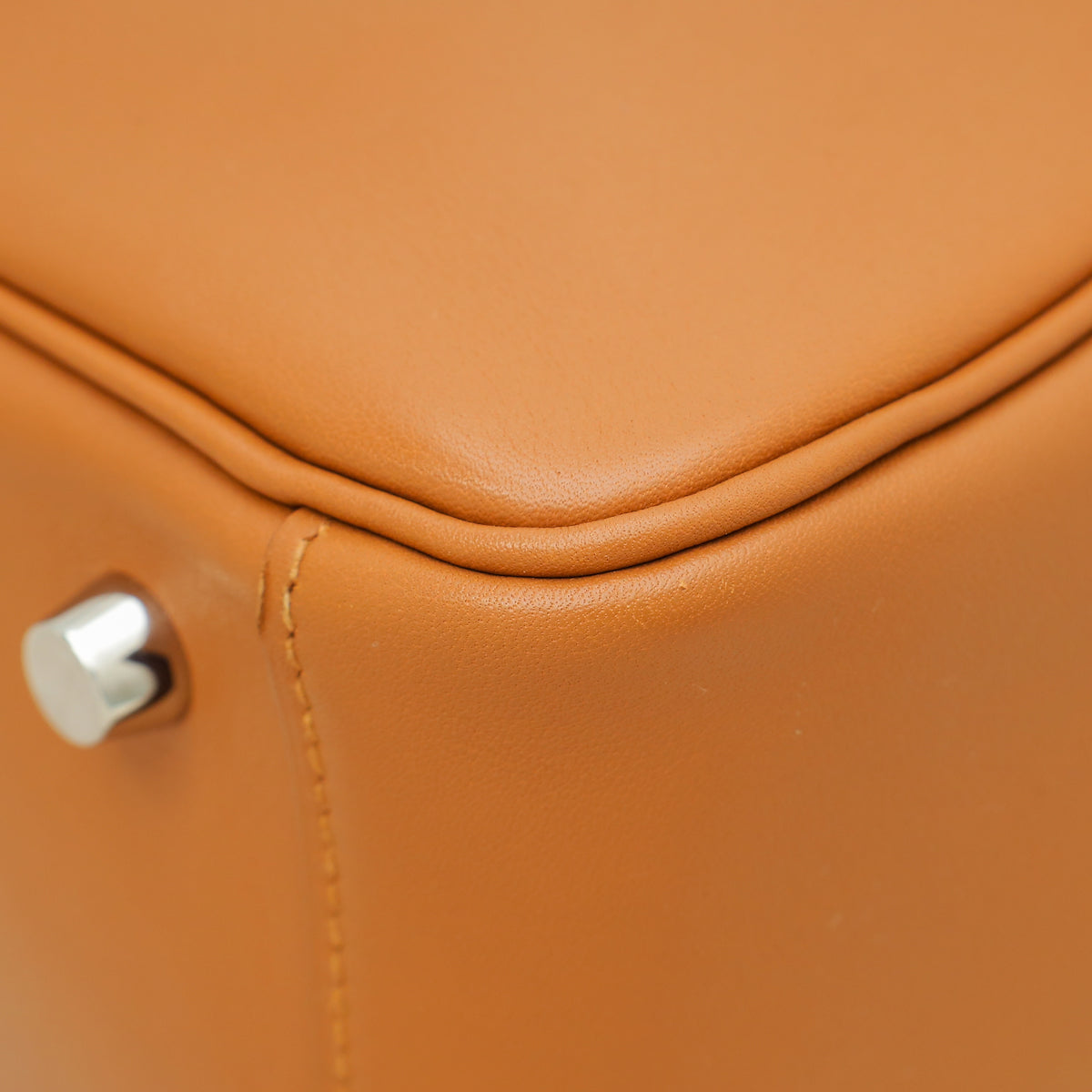 Hermes Gold Lindy 26 Tressage Bag