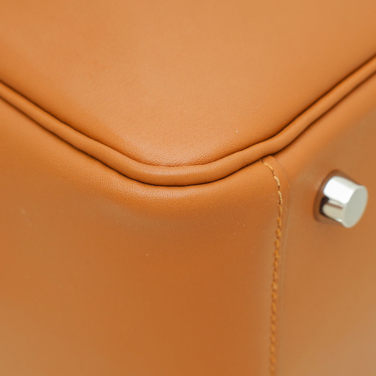 Hermes Gold Lindy 26 Tressage Bag