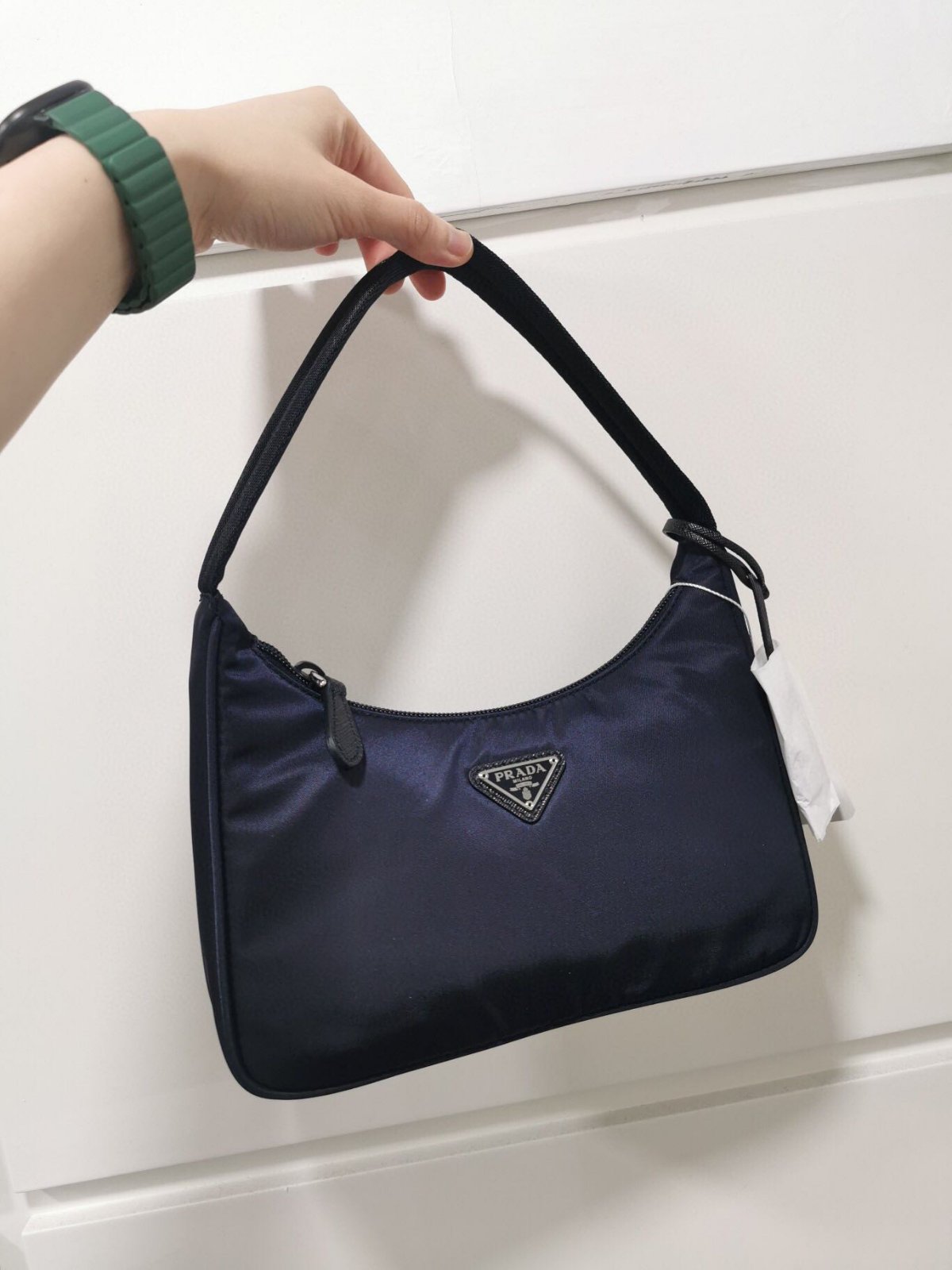 Re-Edition Nylon Mini Bag 2000 (Navy Blue)