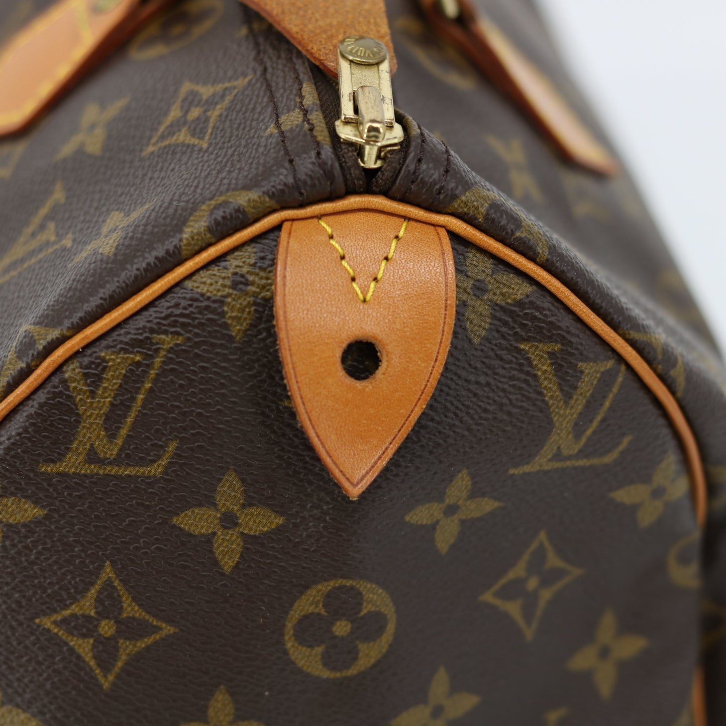 Louis Vuitton Monogram Canvas Speedy 30 Handbag