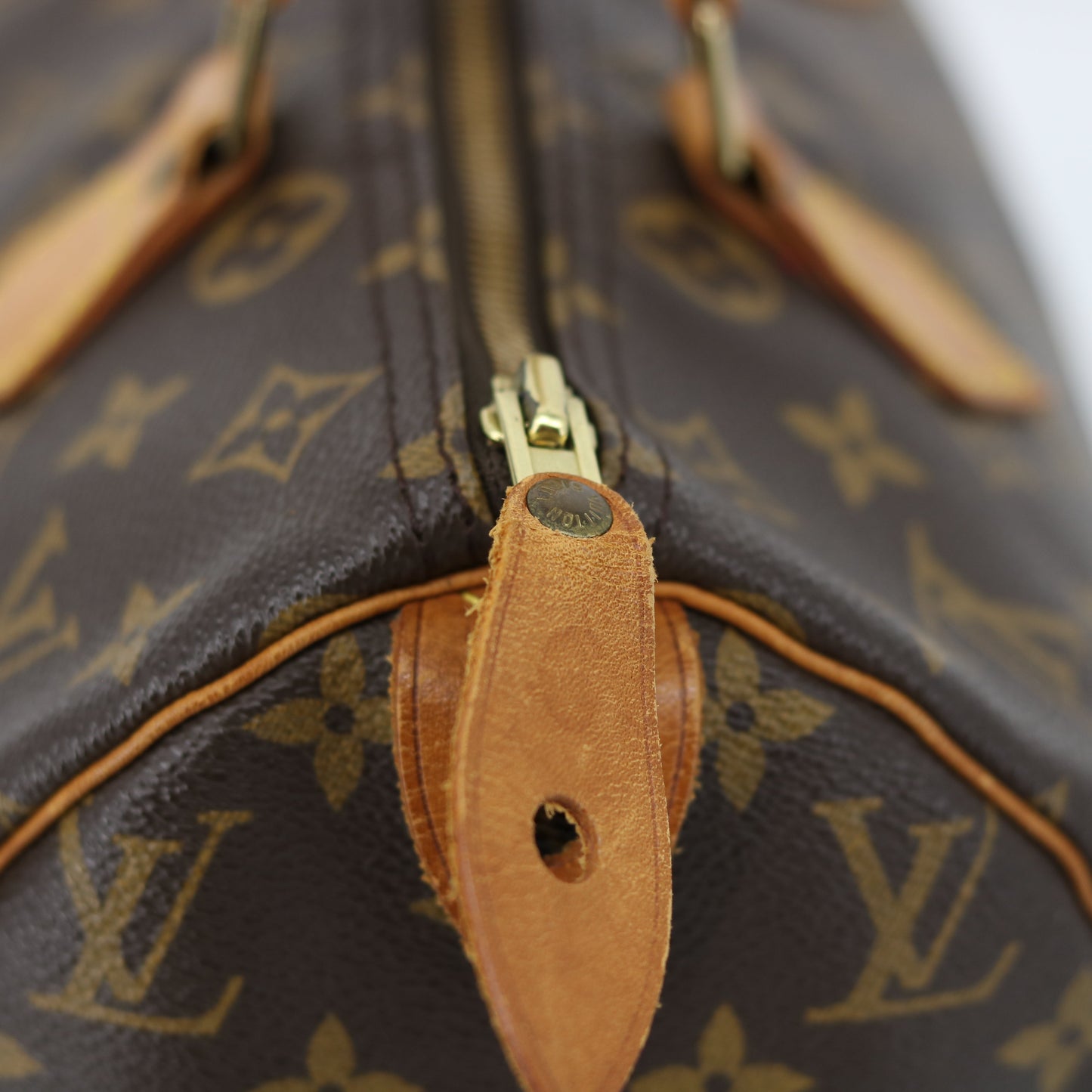 Louis Vuitton Monogram Canvas Speedy 30 Handbag