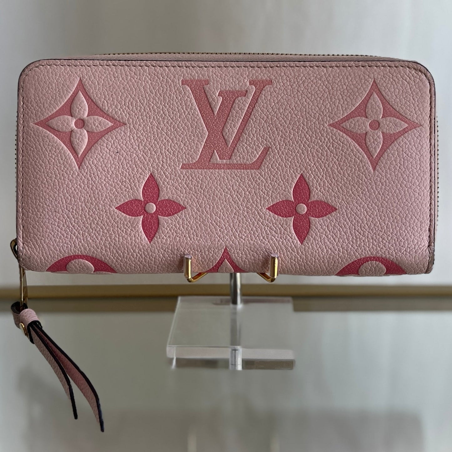 Louis Vuitton Pink Leather Empreinte Zippy Wallet M80403