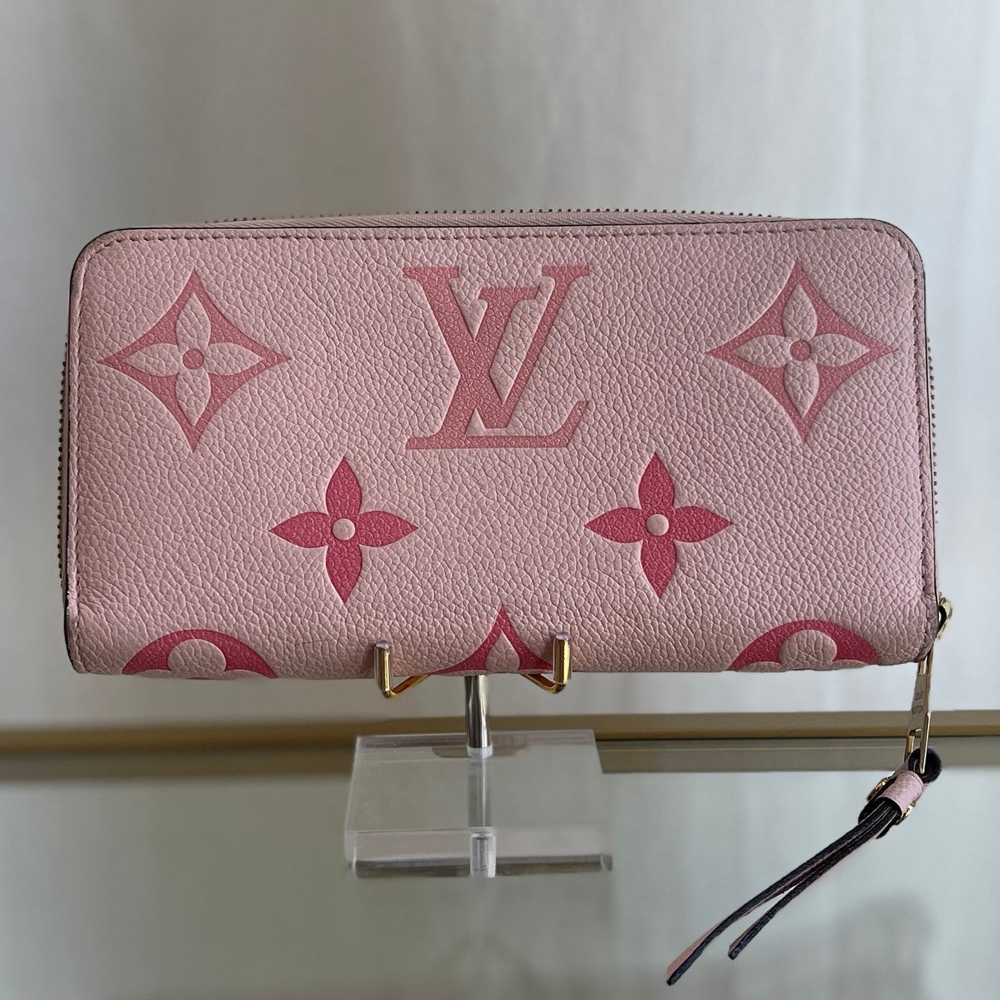 Louis Vuitton Pink Leather Empreinte Zippy Wallet M80403