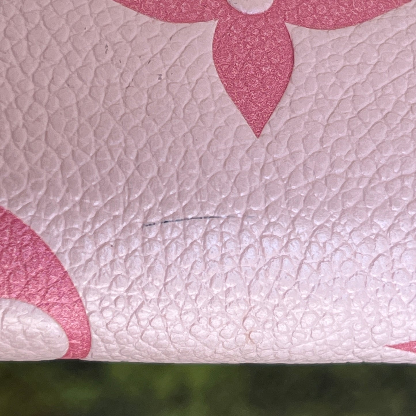 Louis Vuitton Pink Leather Empreinte Zippy Wallet M80403