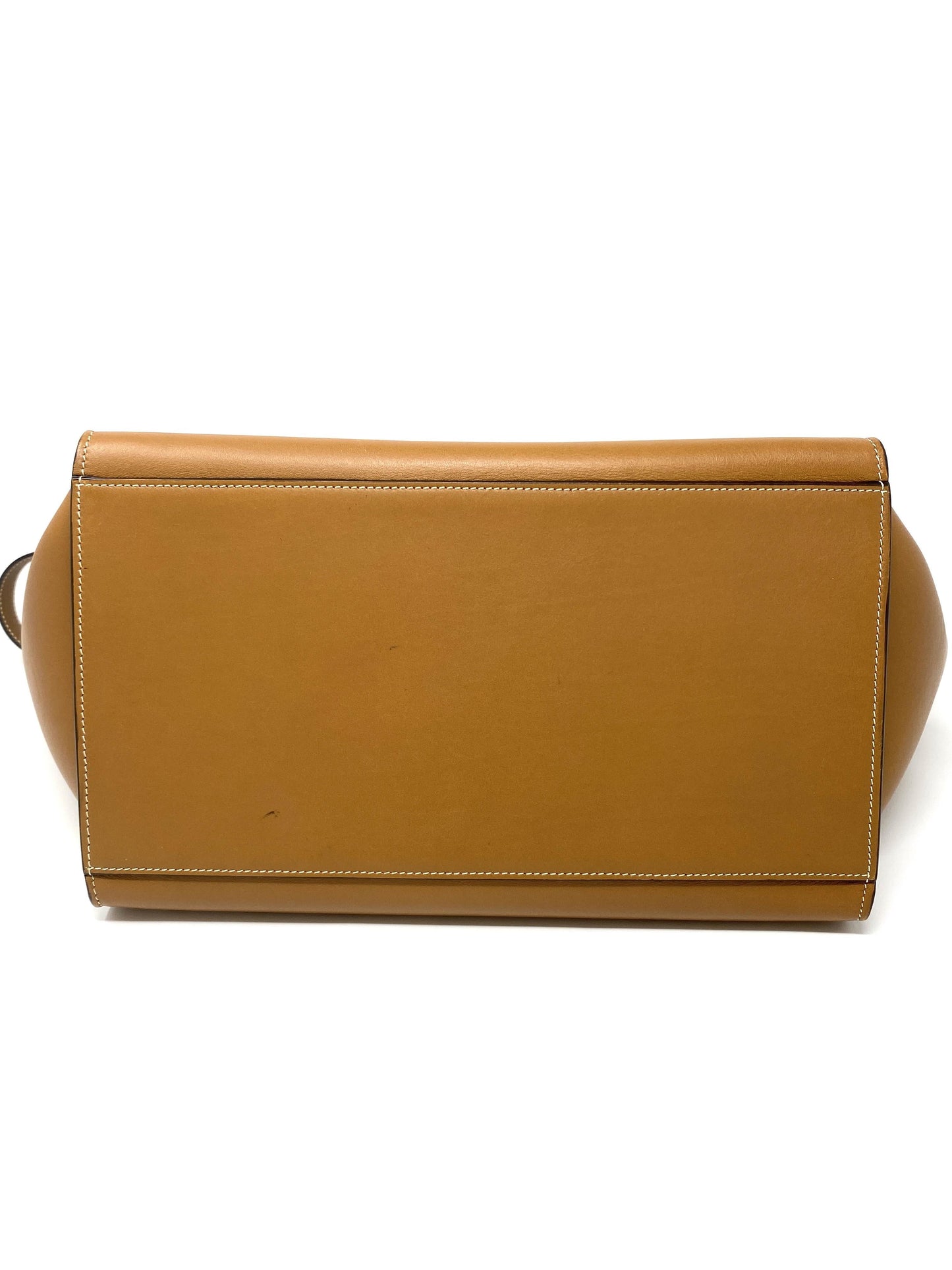 CÉLINE TRAPÈZE MEDIUM CALF LEATHER HANDBAG IN CAMEL