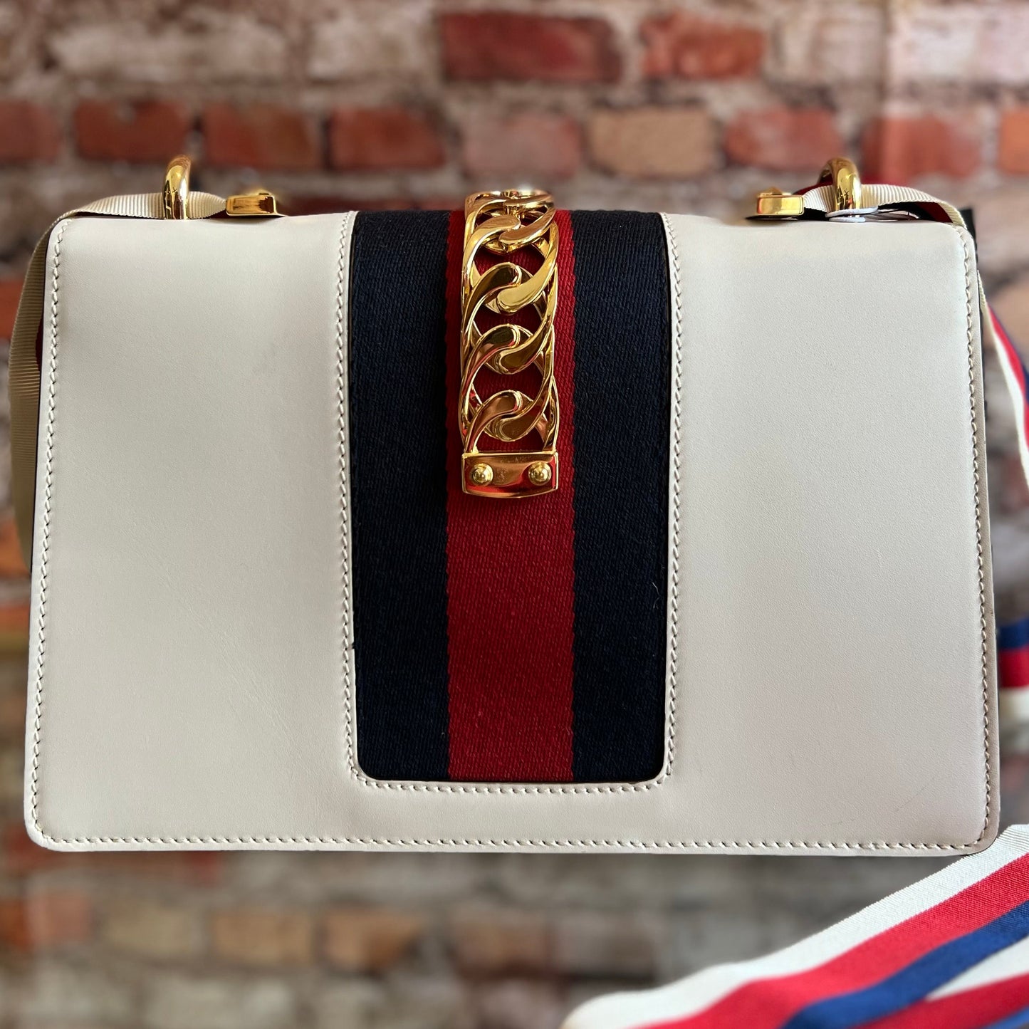 Gucci White Leather Sylvie Shoulder Bag