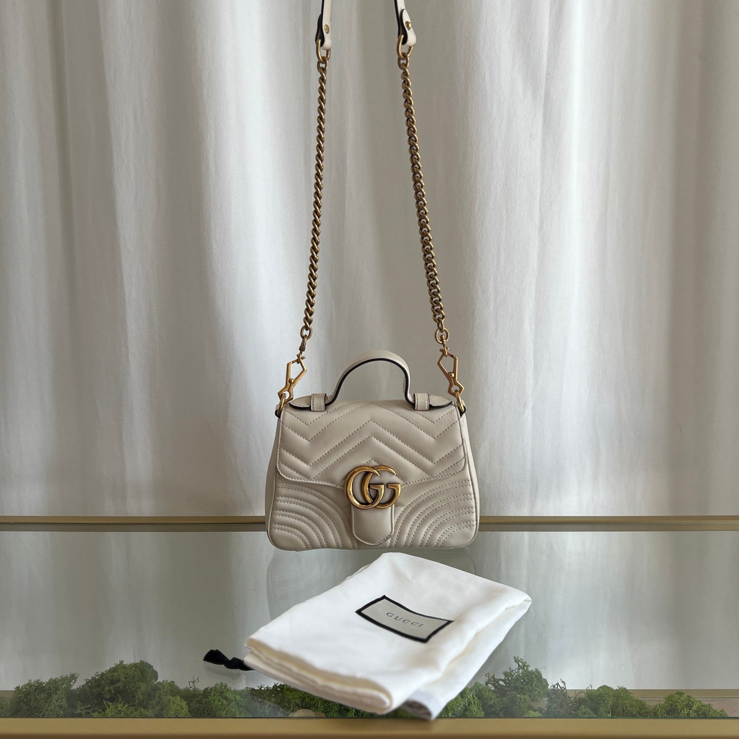 GUCCI White Leather GG Marmont 547260 2 Way Handbag & Crossbody