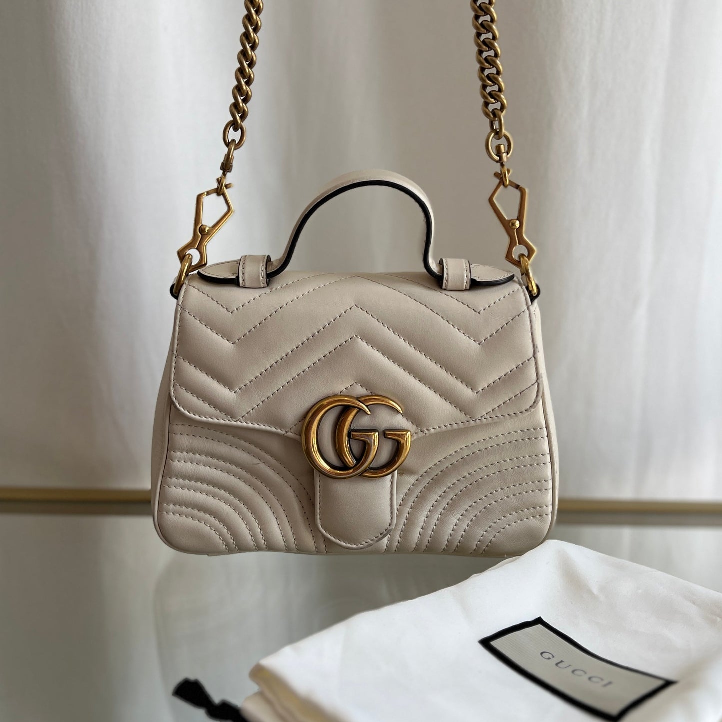 GUCCI White Leather GG Marmont 547260 2 Way Handbag & Crossbody