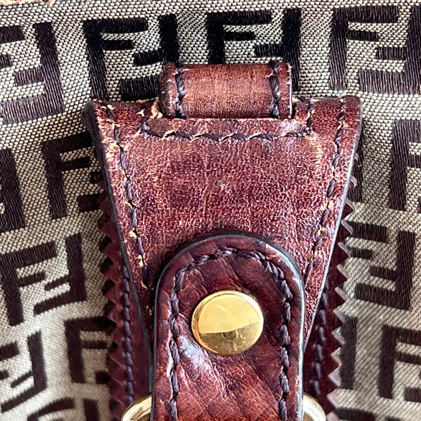 FENDI Handbag Zucchino