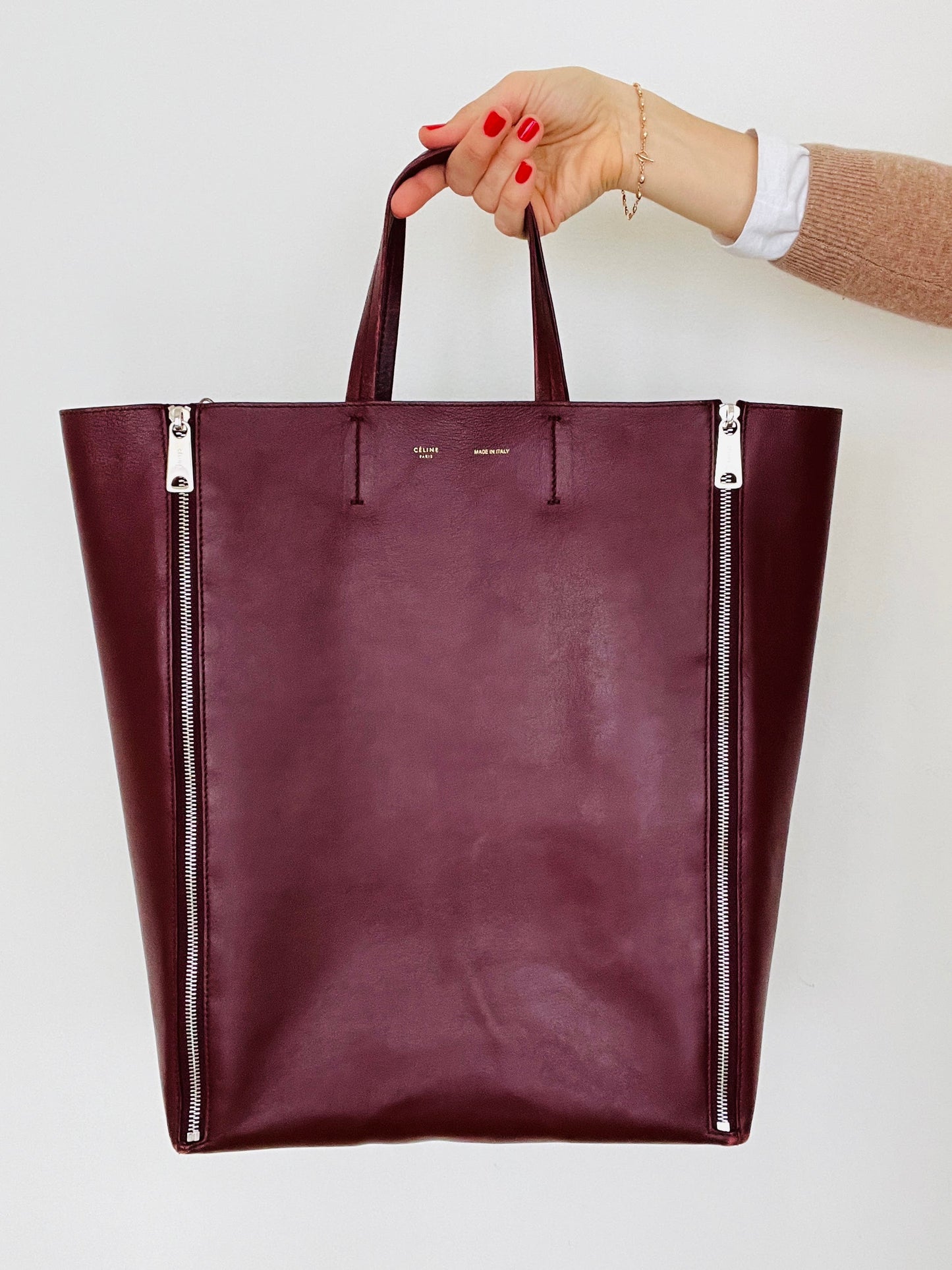 Burgundy Cabas Vertical Leather Tote