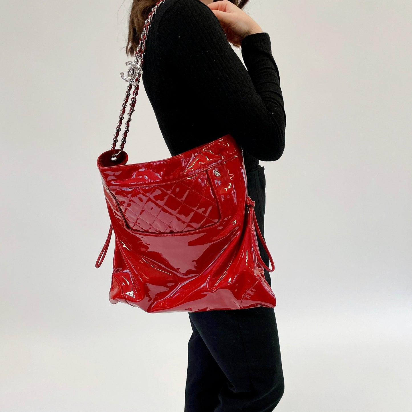 Chanel Red Patent Leather Bonbons Drawstring Tote 31 2009/10