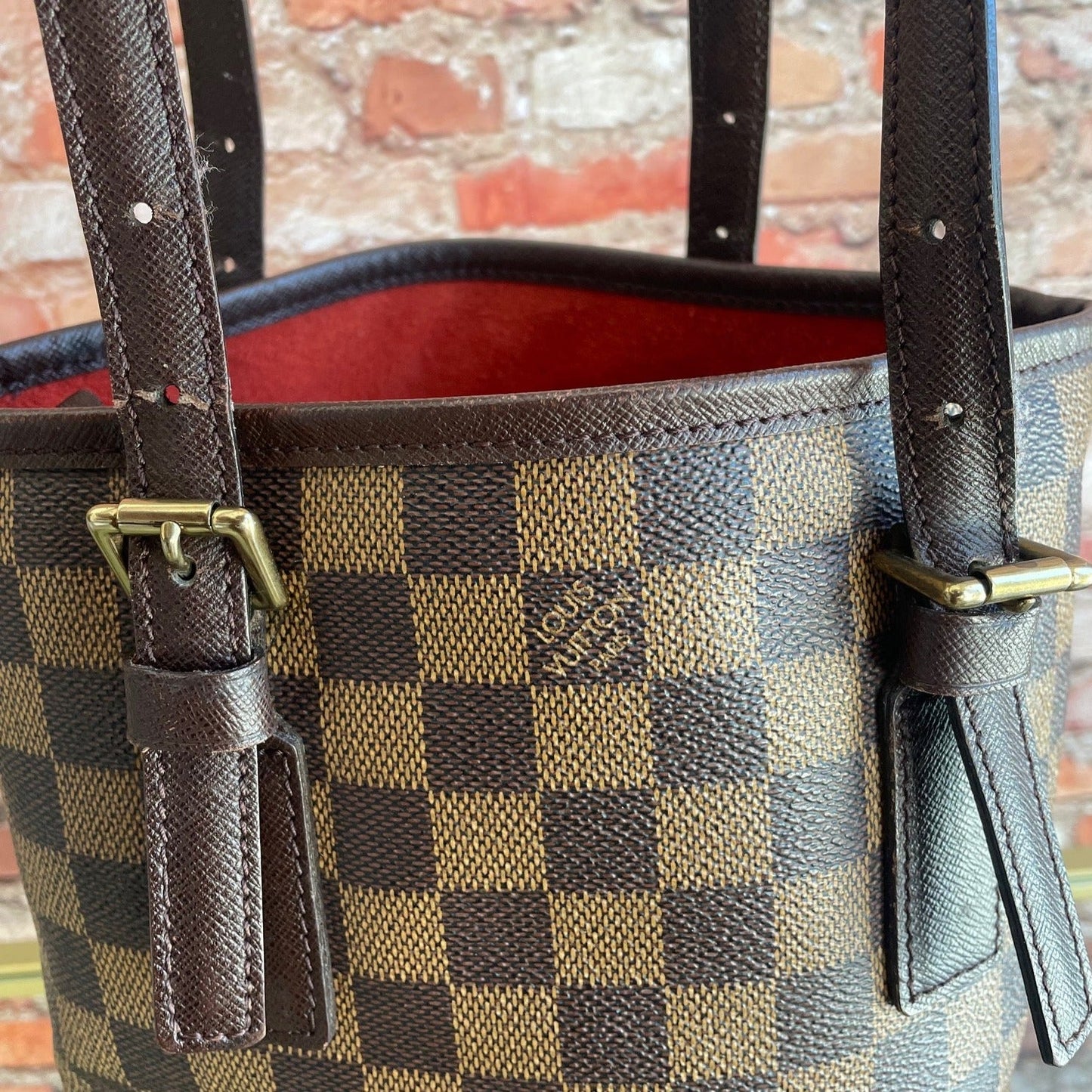 Louis Vuitton Marais Bucket Bag Damier