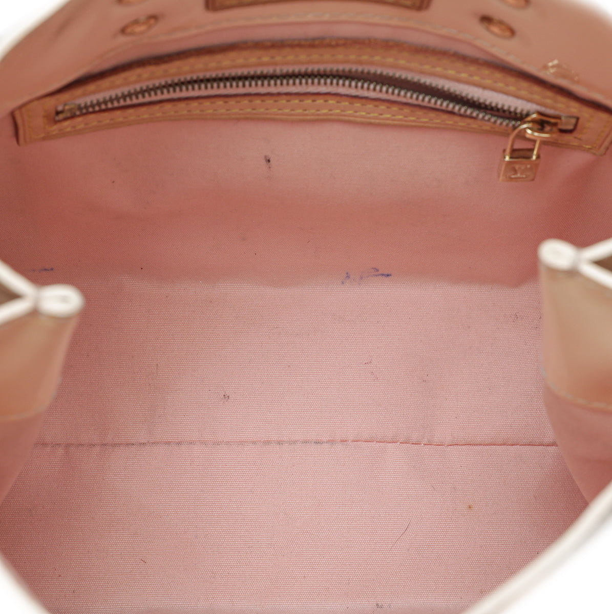 Louis Vuitton Perle Monogram Vernis Reade PM Bag