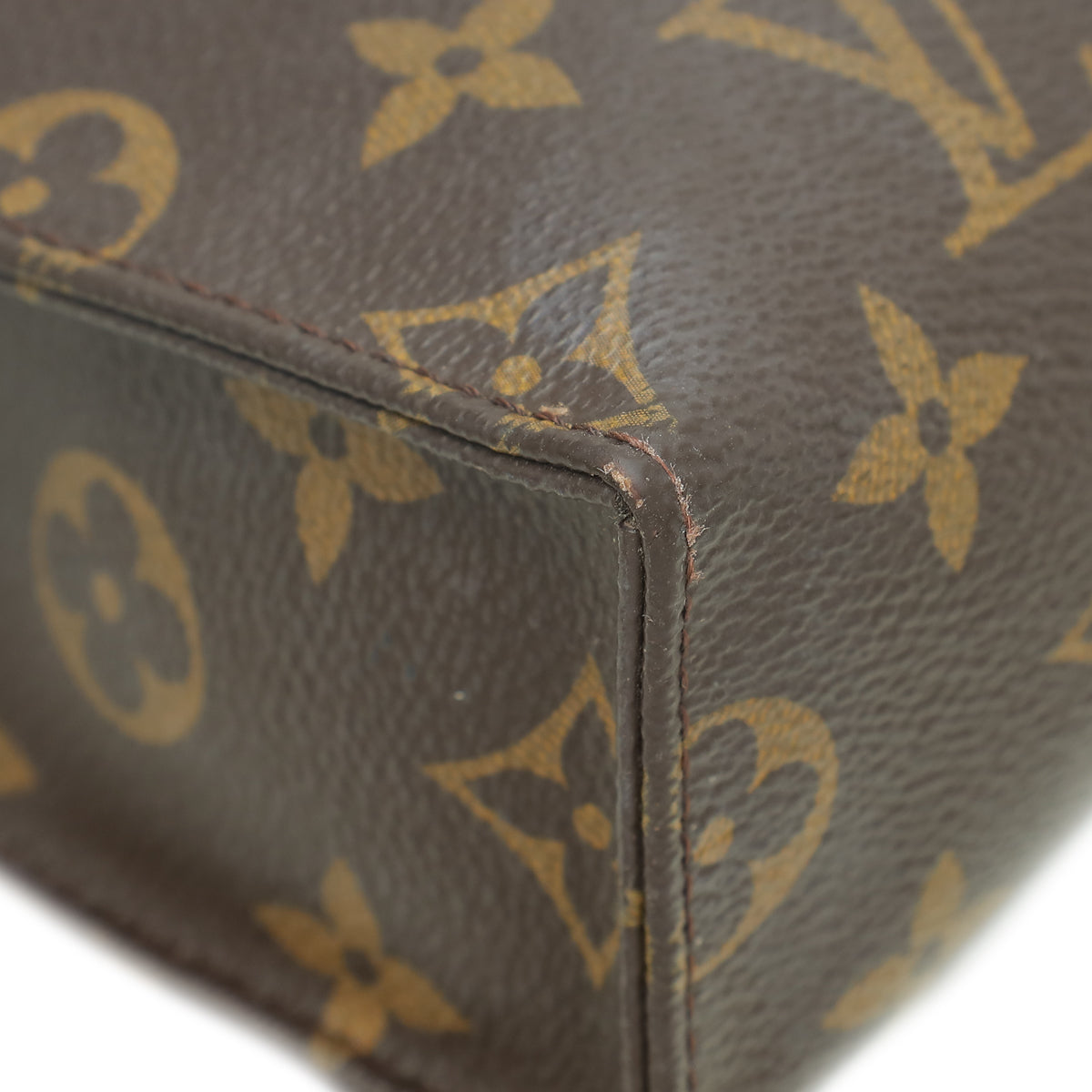 Louis Vuitton Monogram Poche Toilette NM Toiletry Bag