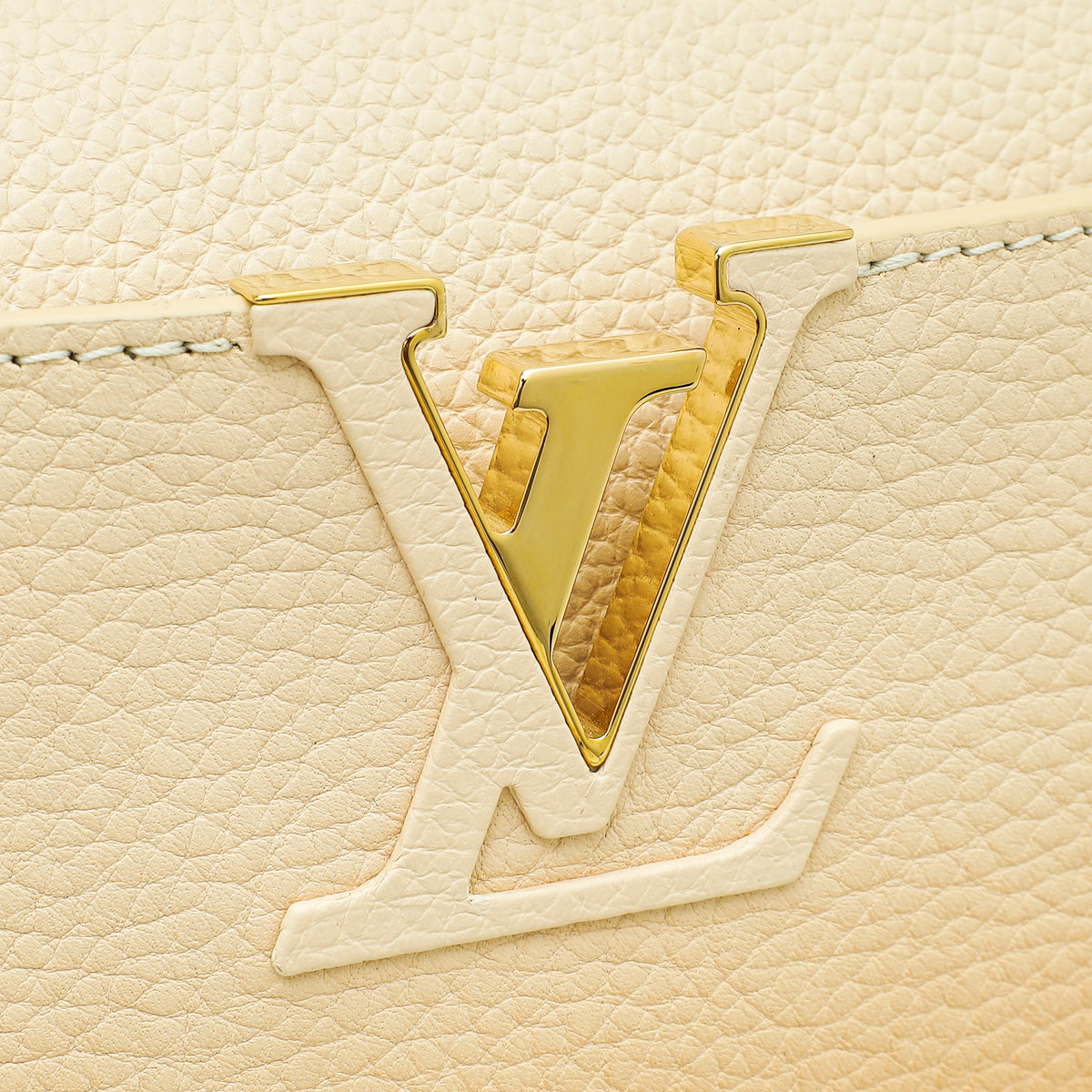 Louis Vuitton Beige Taurillon Capucines Gradient MM Bag