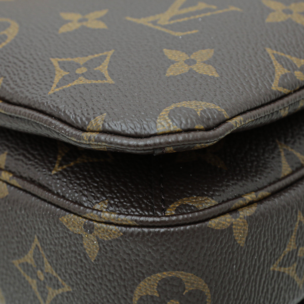 Louis Vuitton Monogram Pochette Metis Bag