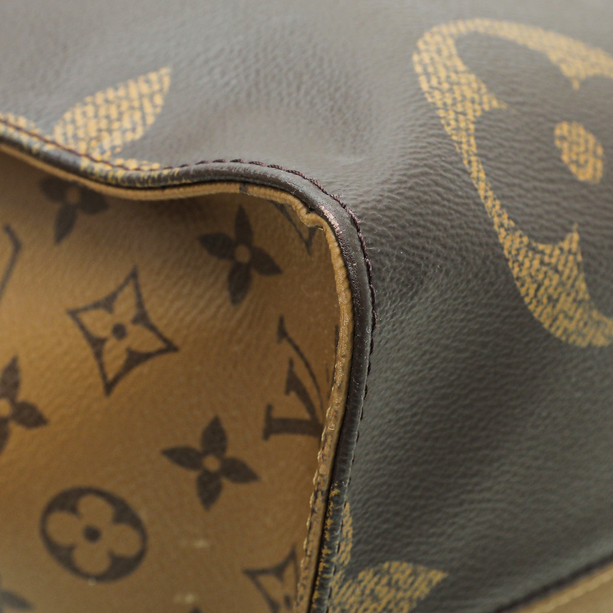 Louis Vuitton Monogram Reverse Onthego GM Bag