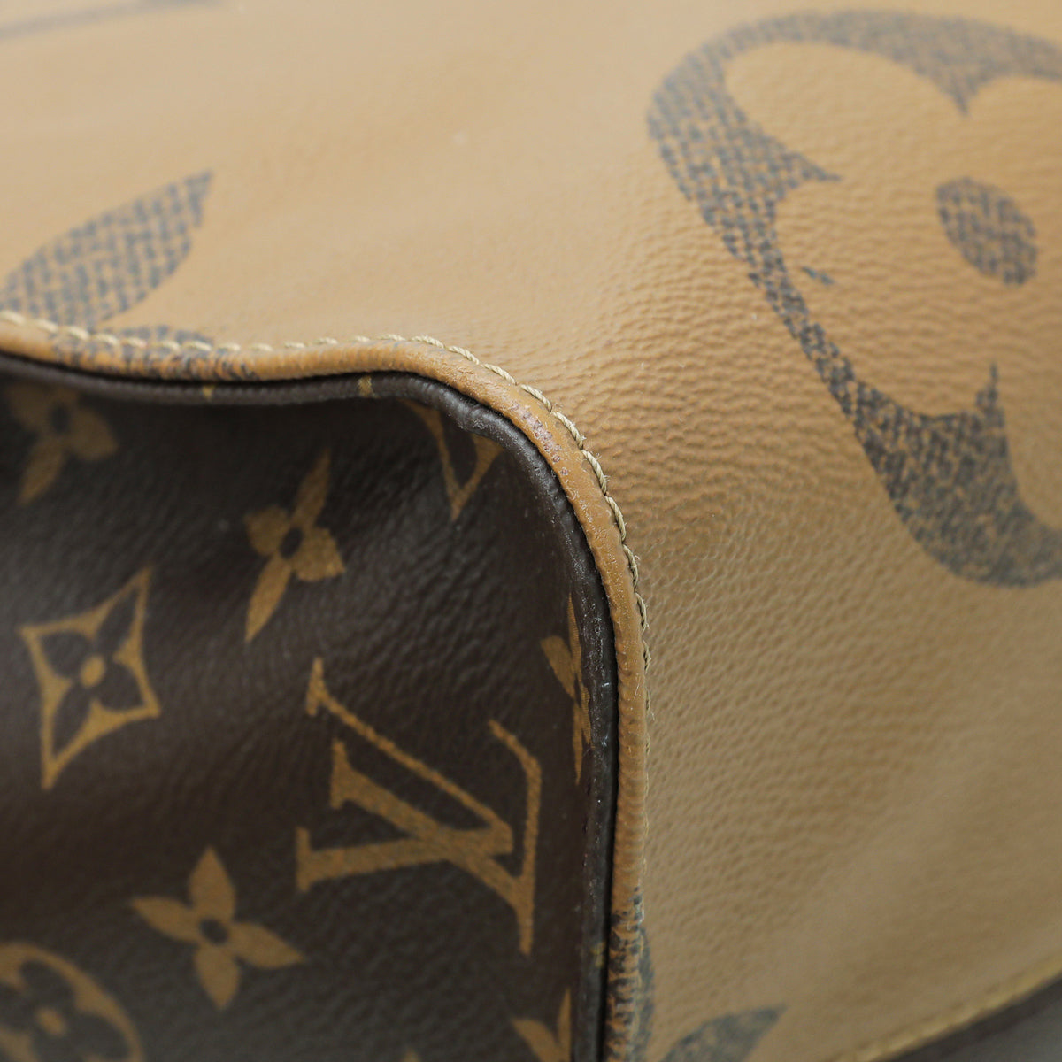 Louis Vuitton Monogram Reverse Onthego GM Bag