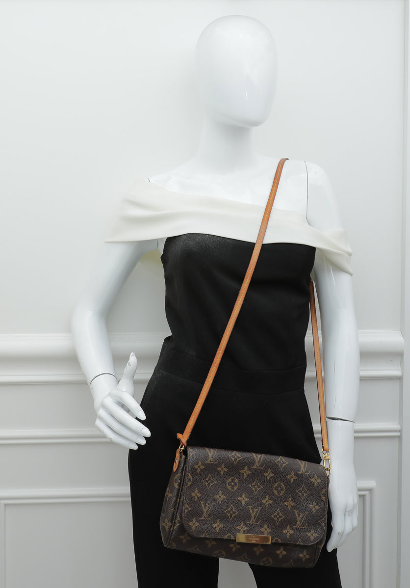 Louis Vuitton Monogram Favorite MM Bag