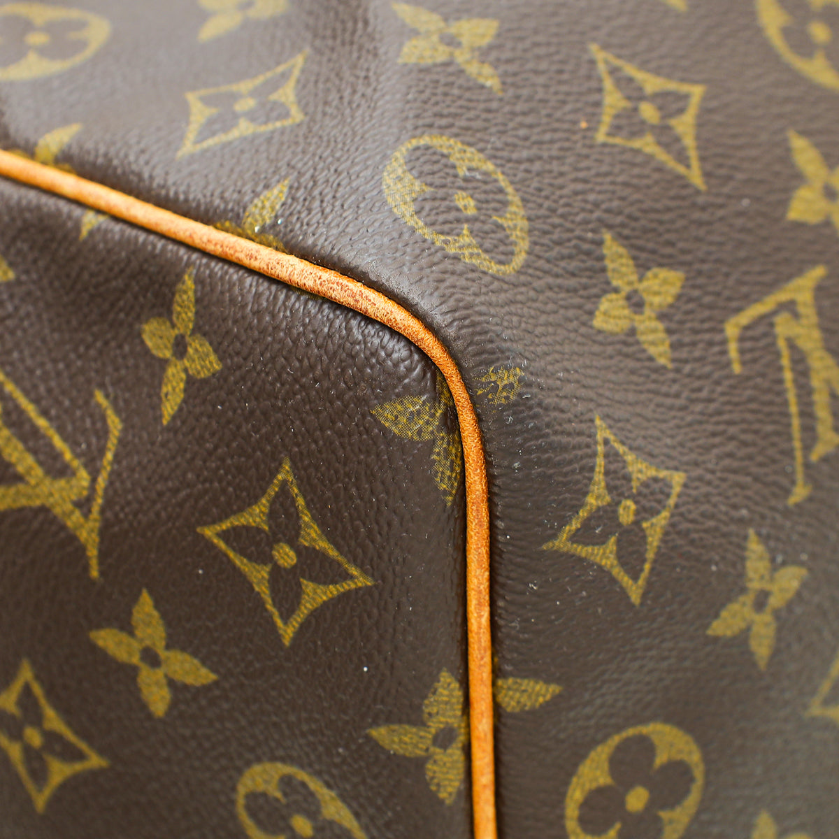 Louis Vuitton Monogram Keepall 50 Bag