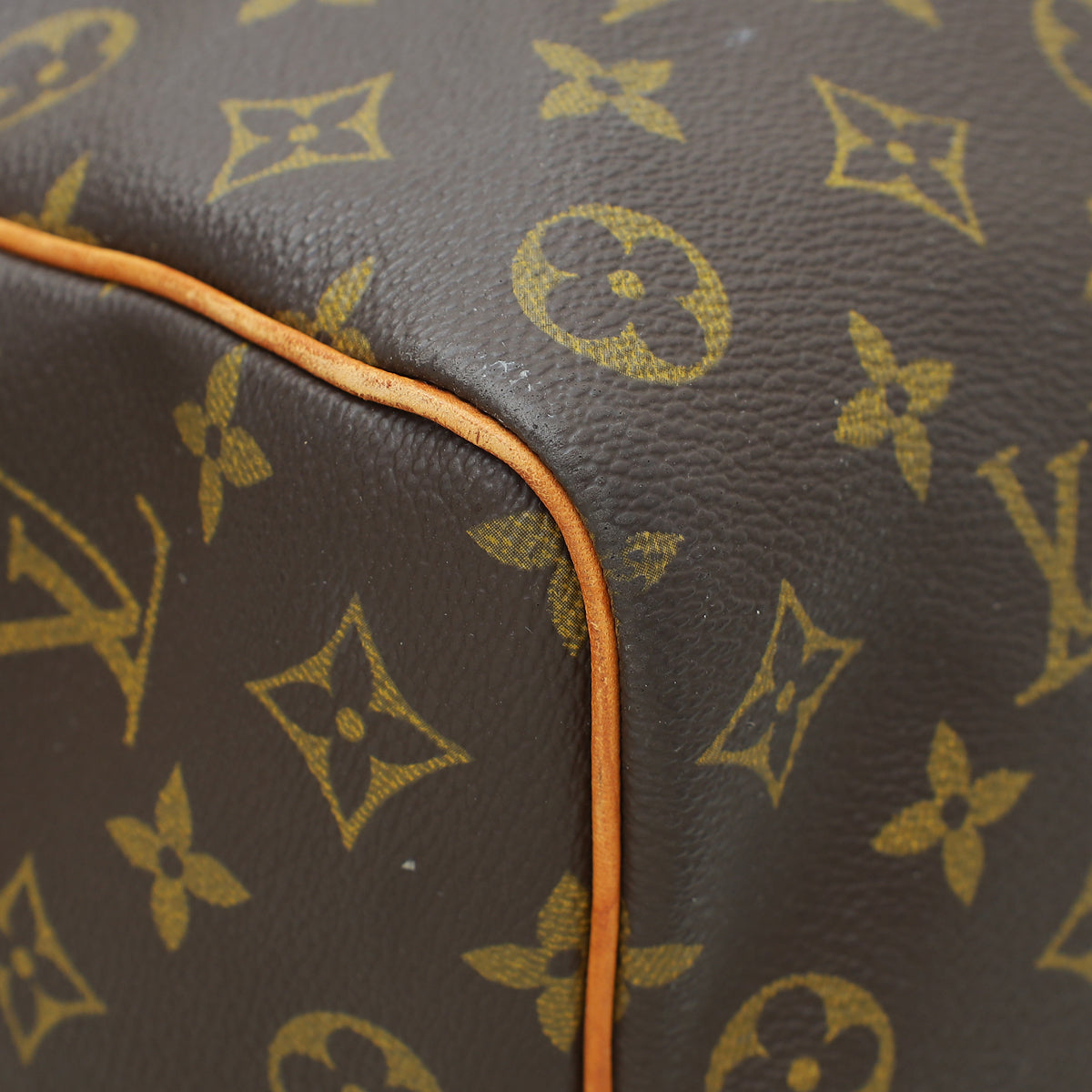 Louis Vuitton Monogram Keepall 50 Bag