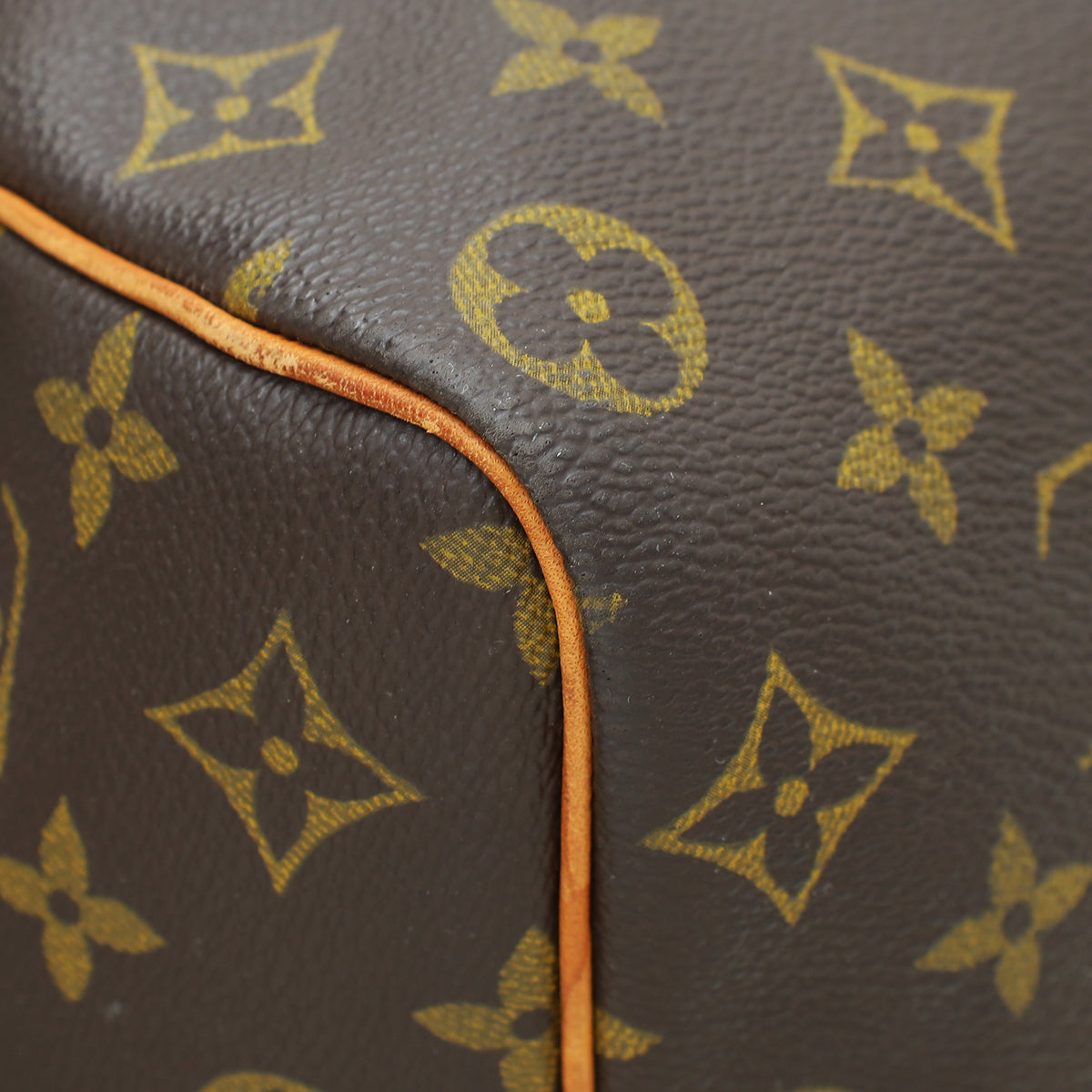 Louis Vuitton Monogram Keepall 50 Bag