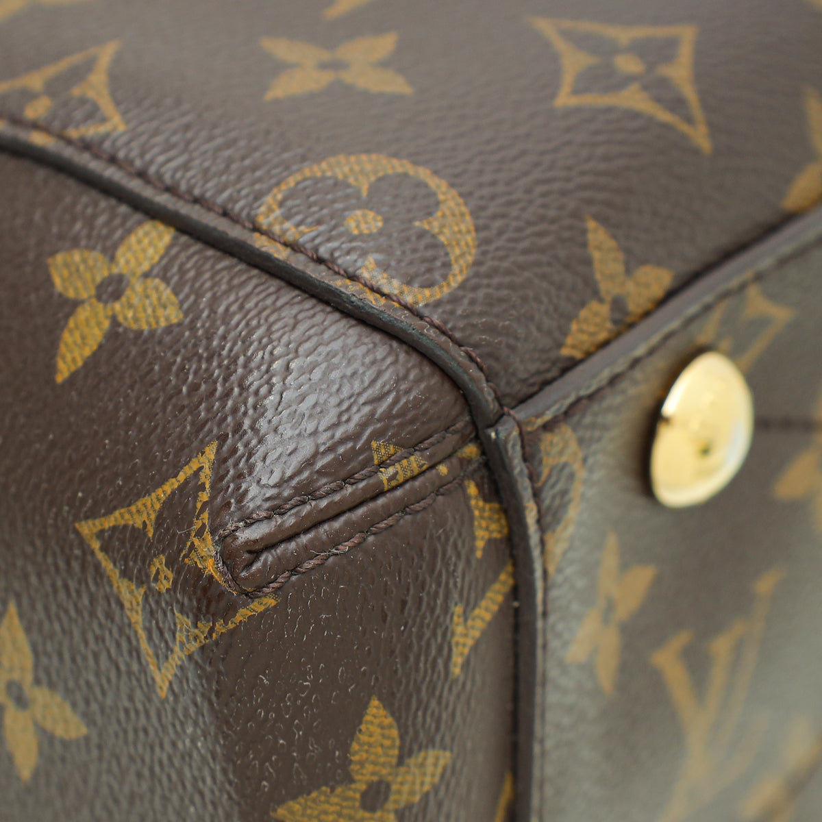 Louis Vuitton Monogram Montaigne BB Bag