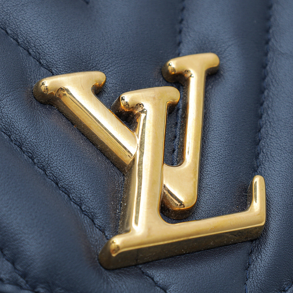 Louis Vuitton Blue New Wave Chain Bag