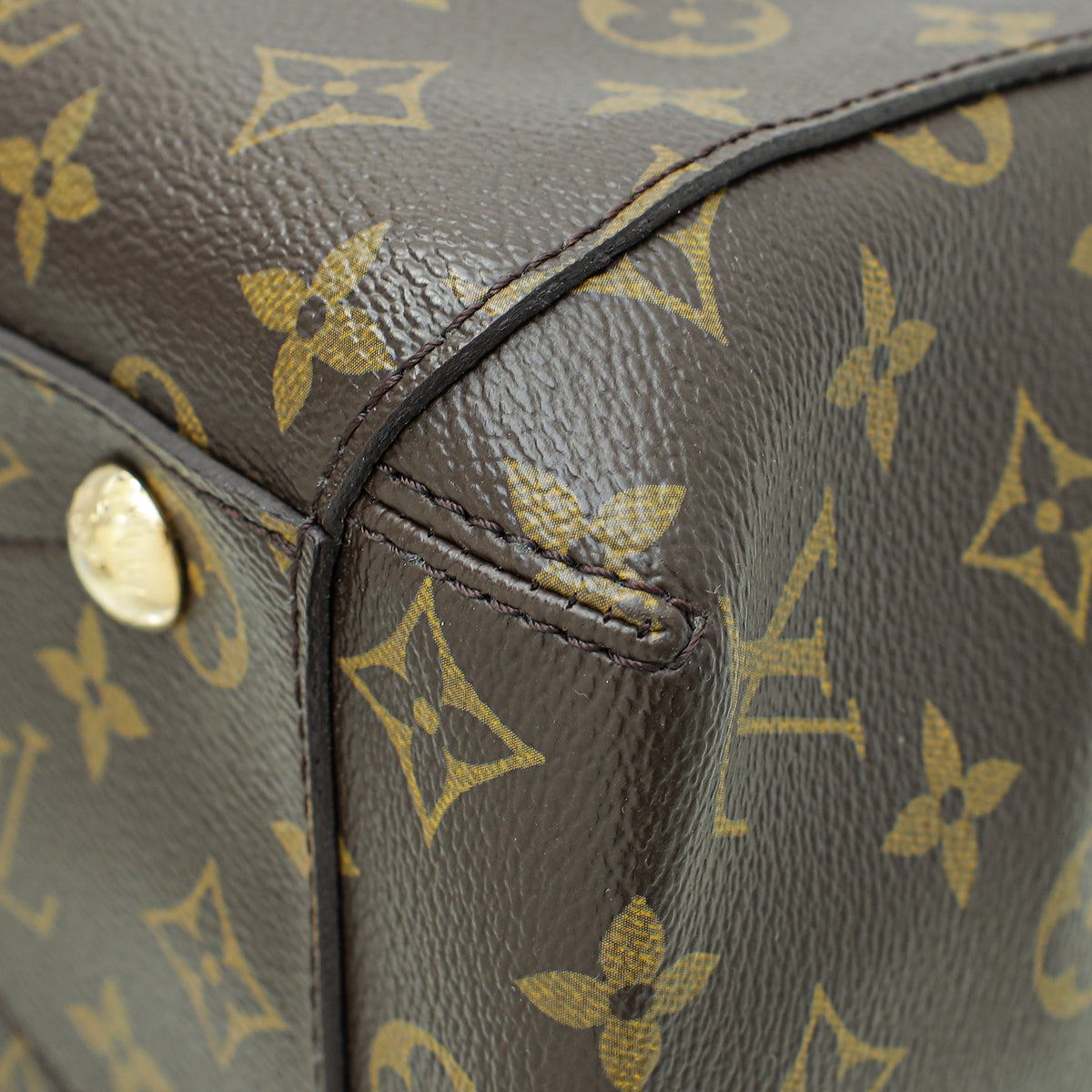 Louis Vuitton Monogram Montaigne BB Bag