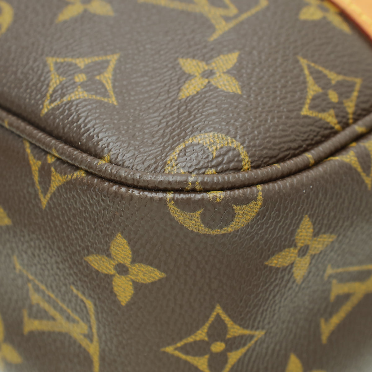 Louis Vuitton Monogram Sac Bosphore Bag